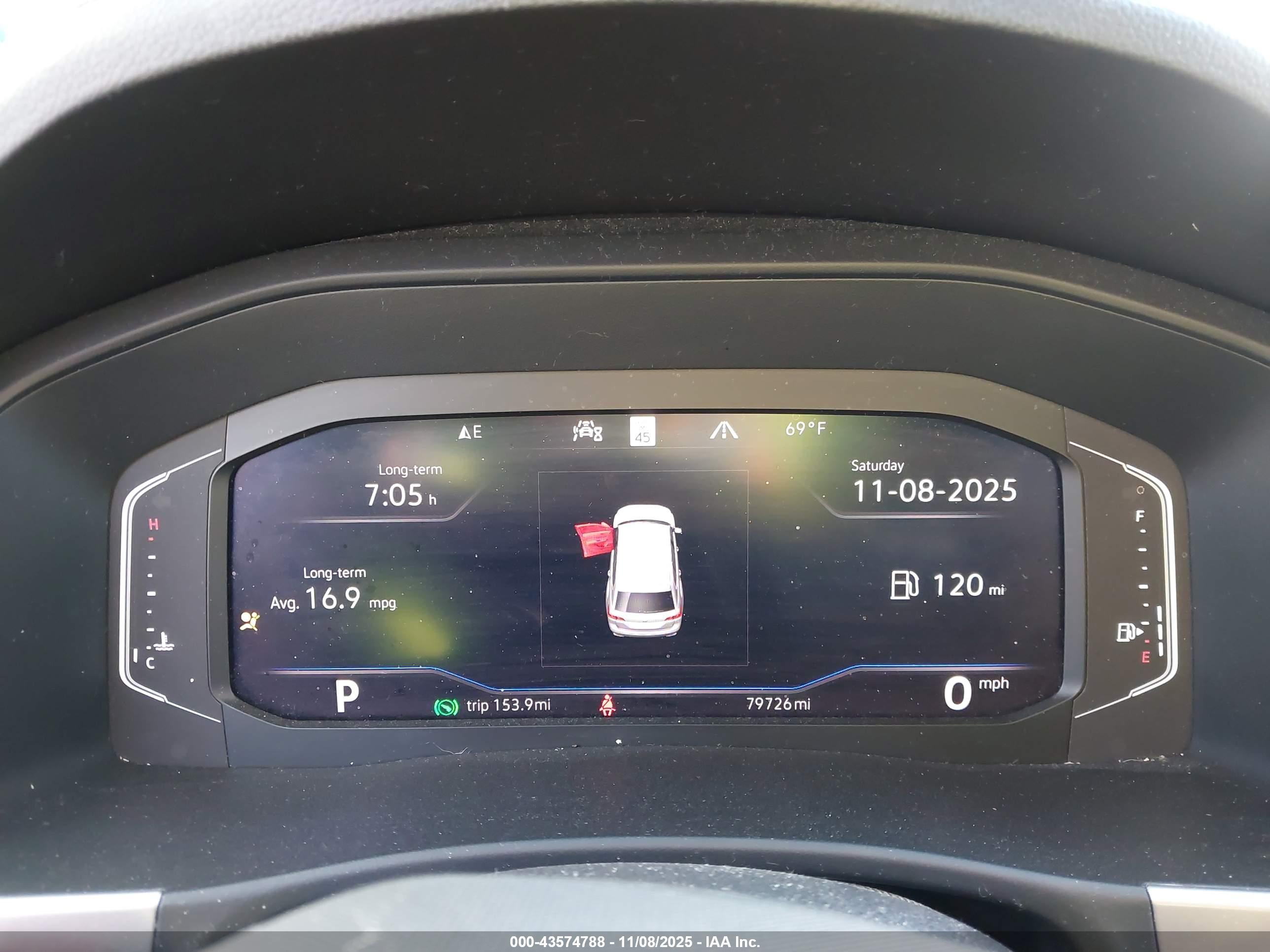 VOLKSWAGEN ATLAS image 7