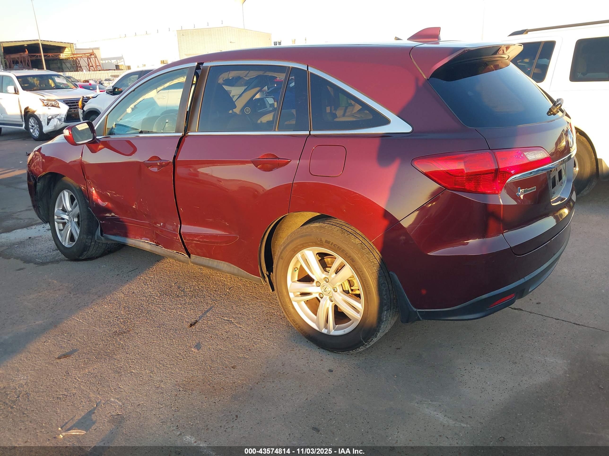 ACURA RDX image 3