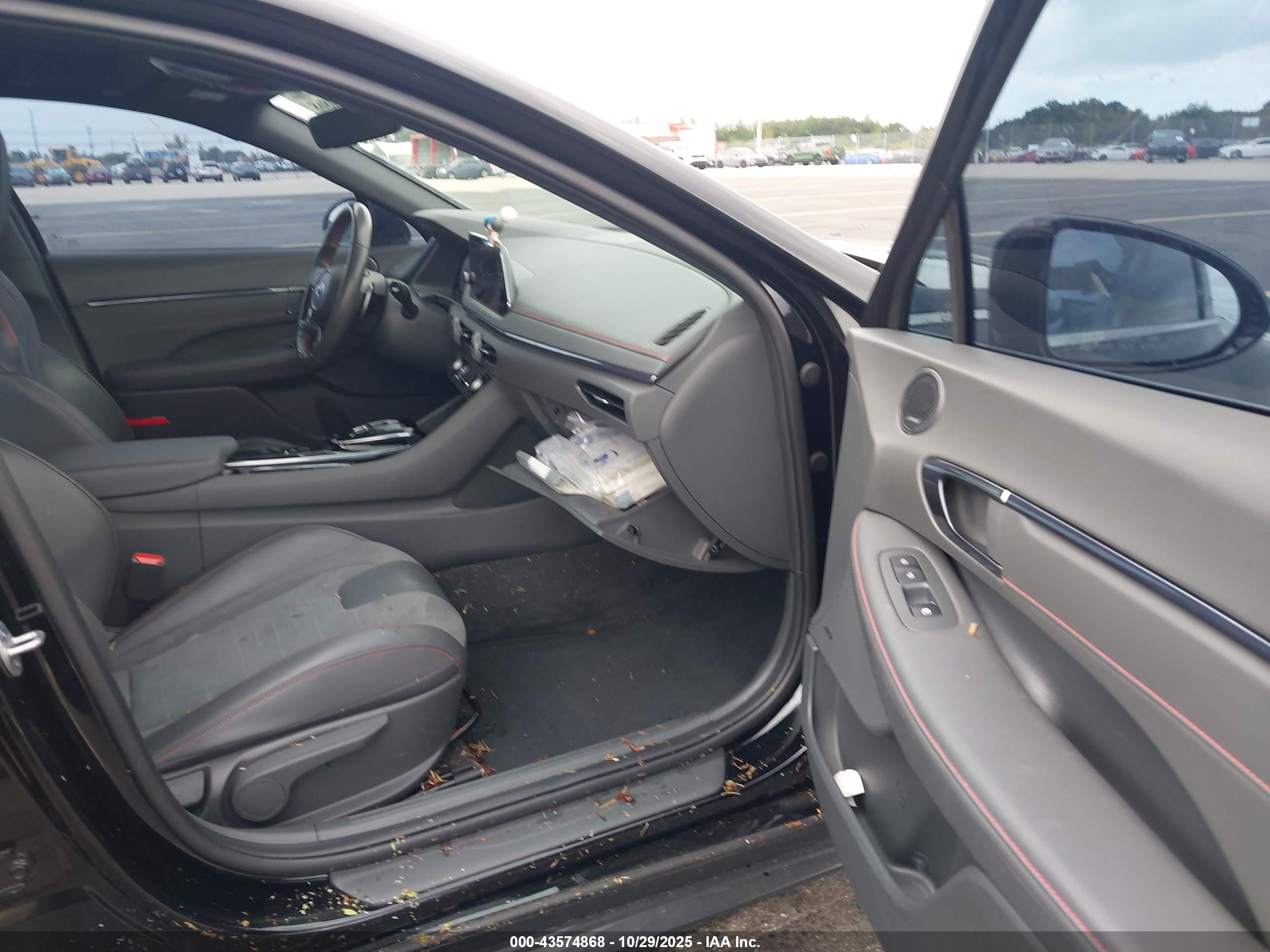 HYUNDAI SONATA image 5
