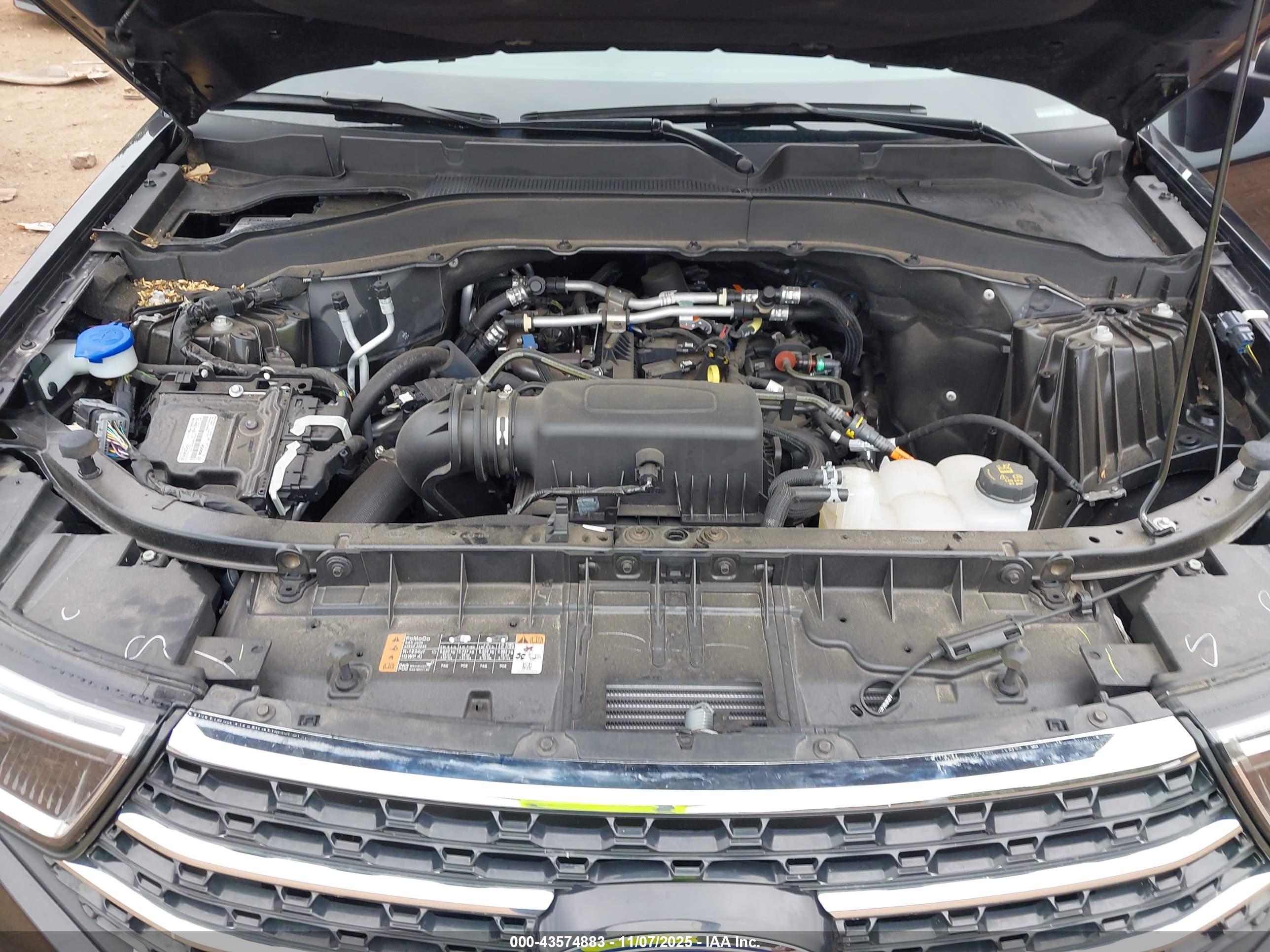 FORD EXPLORER image 10