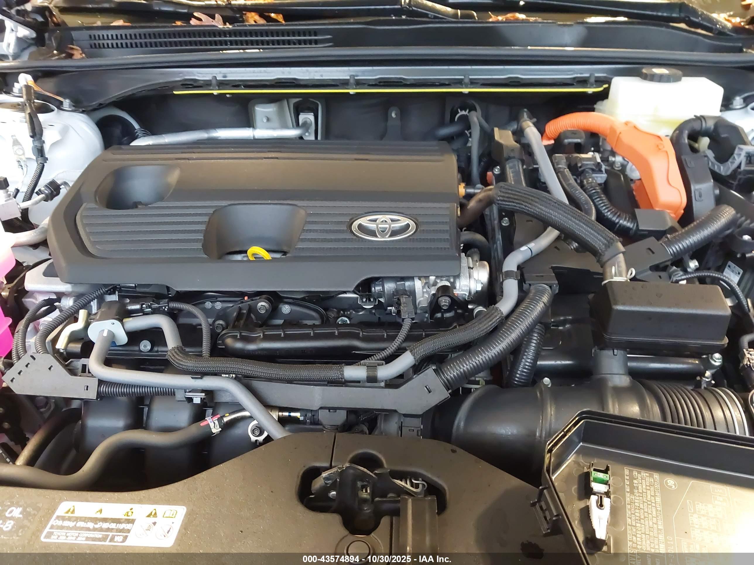 TOYOTA CROWN image 10