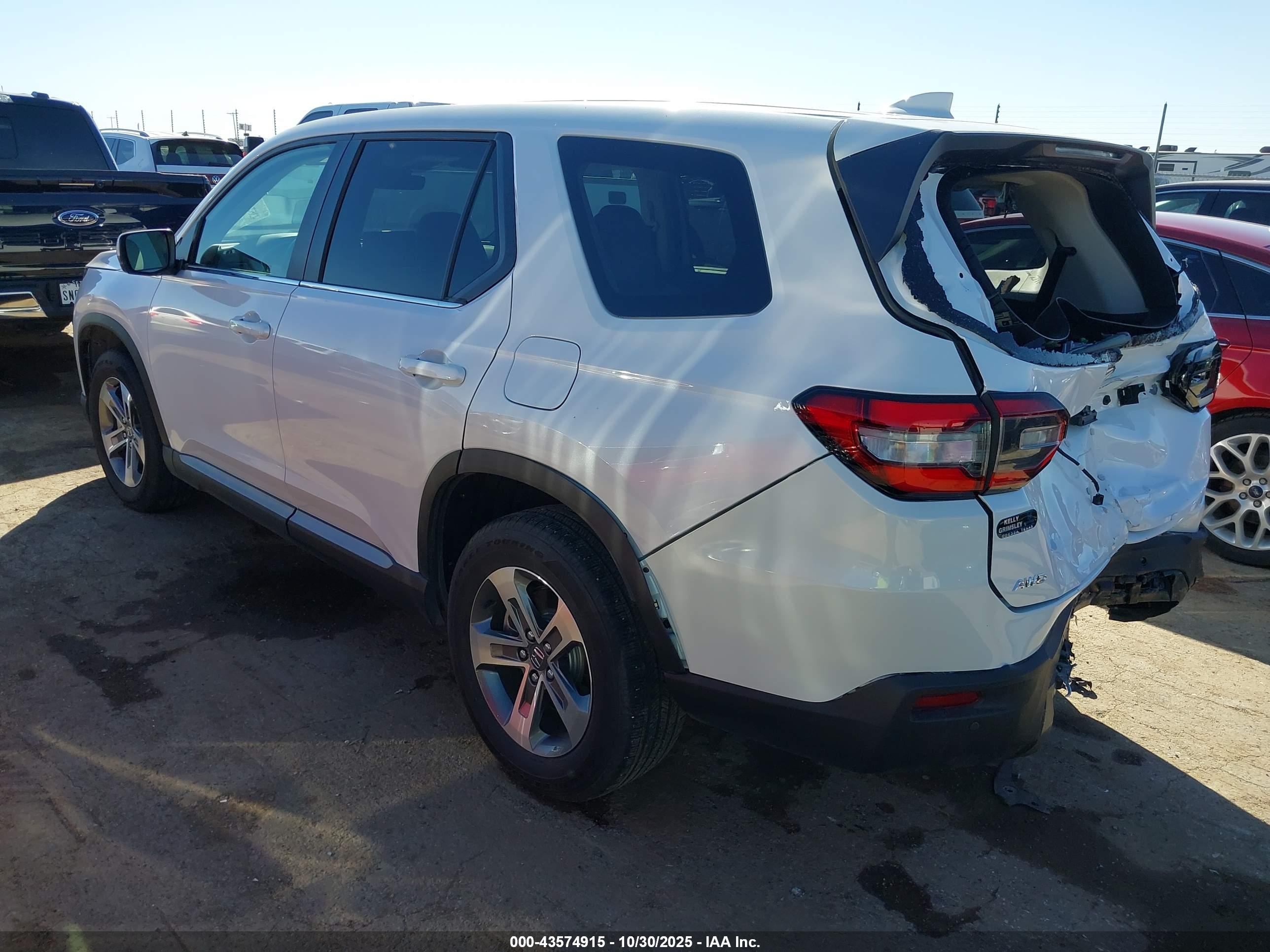 HONDA PILOT image 3
