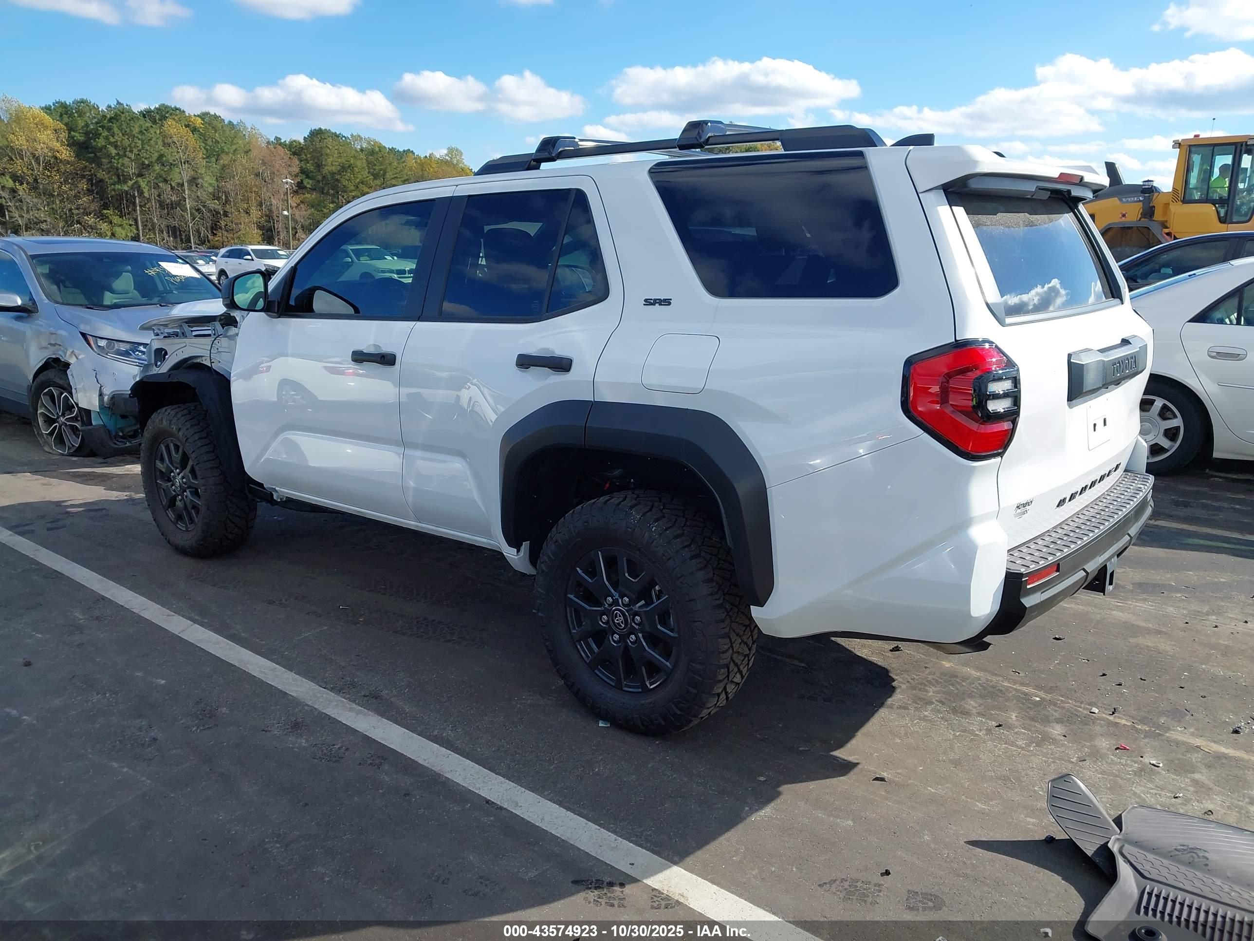 TOYOTA 4RUNNER image 3