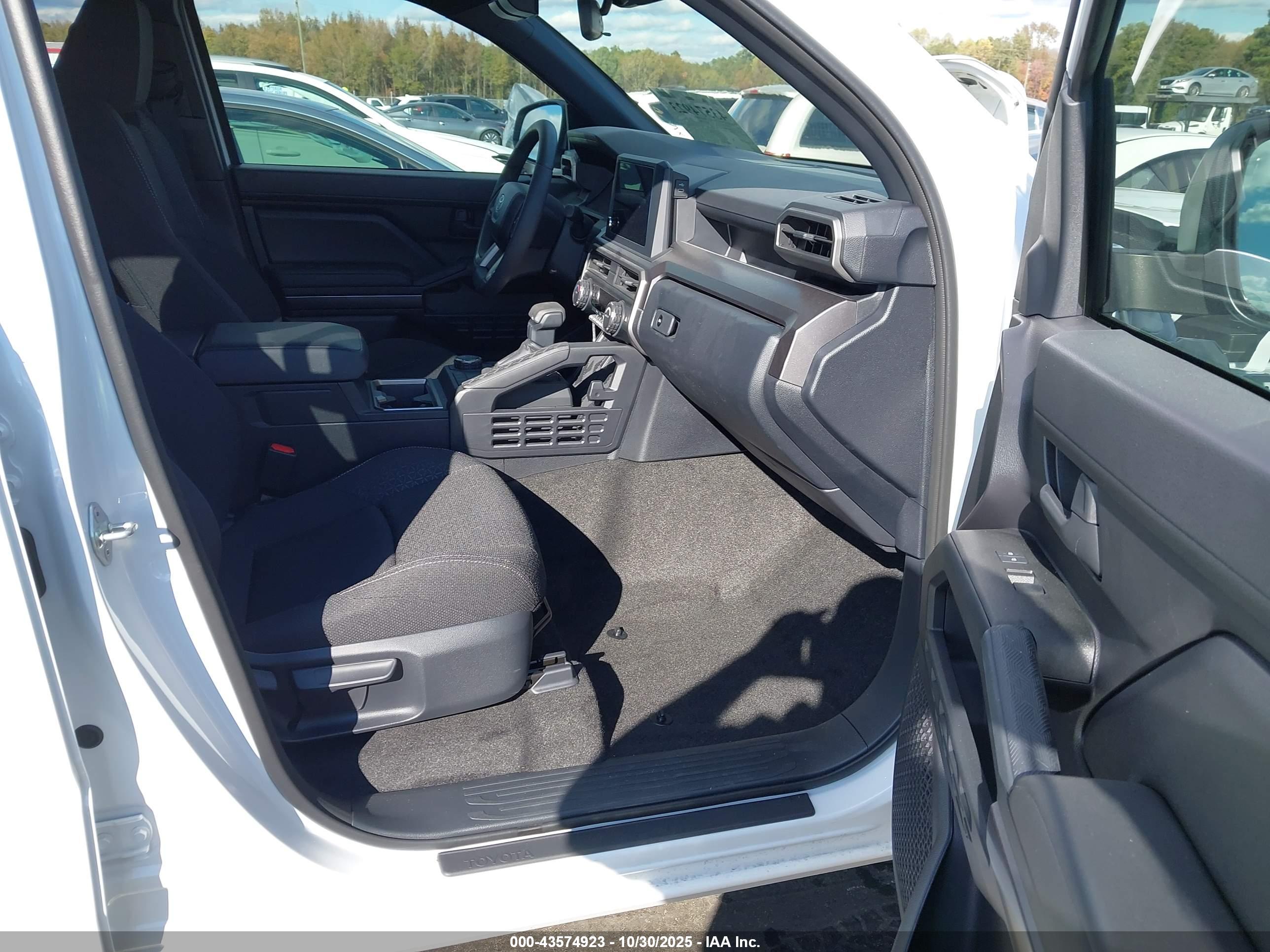 TOYOTA 4RUNNER image 5