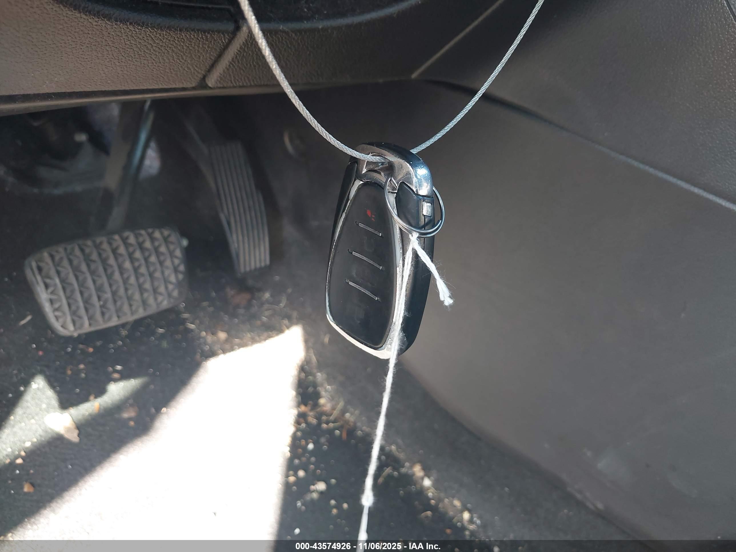 CHEVROLET CRUZE image 11