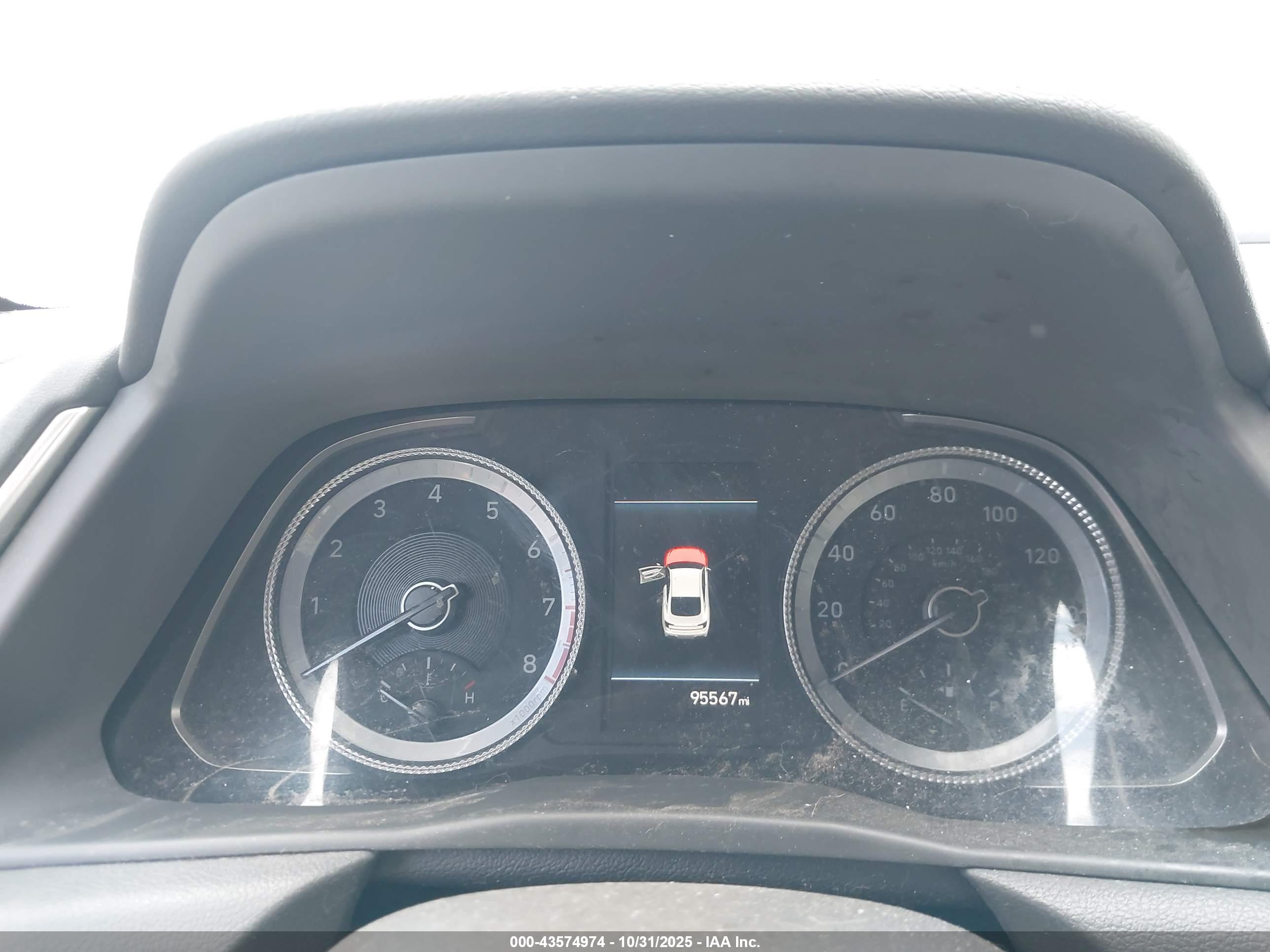HYUNDAI SONATA image 7