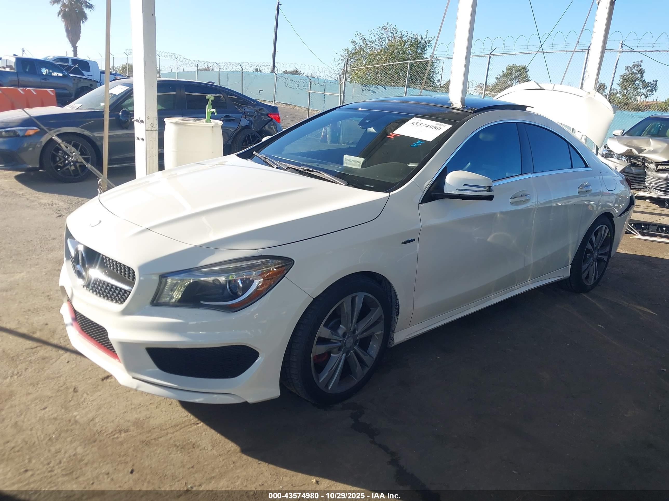 MERCEDES-BENZ CLA image 2