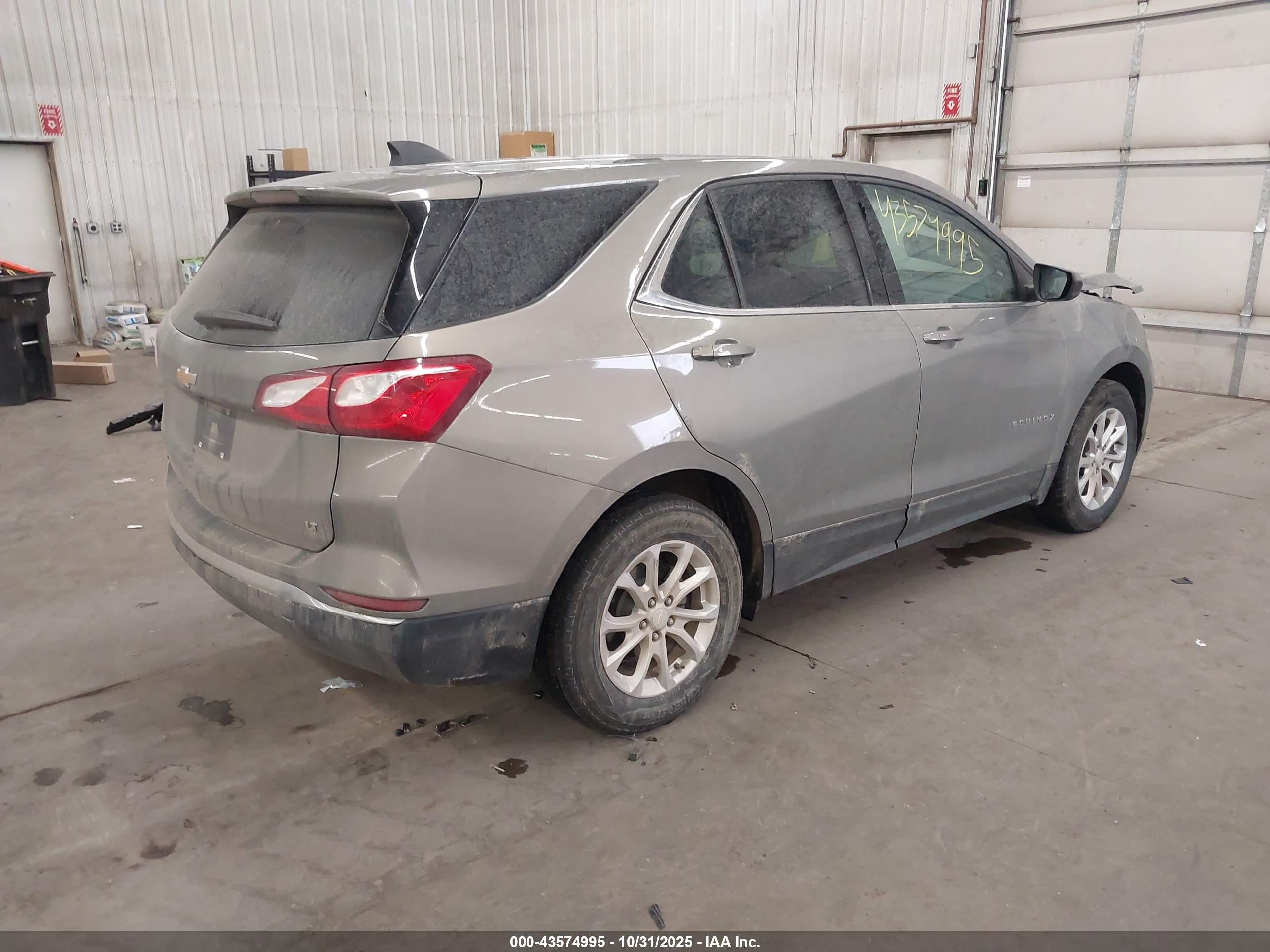 CHEVROLET EQUINOX image 4