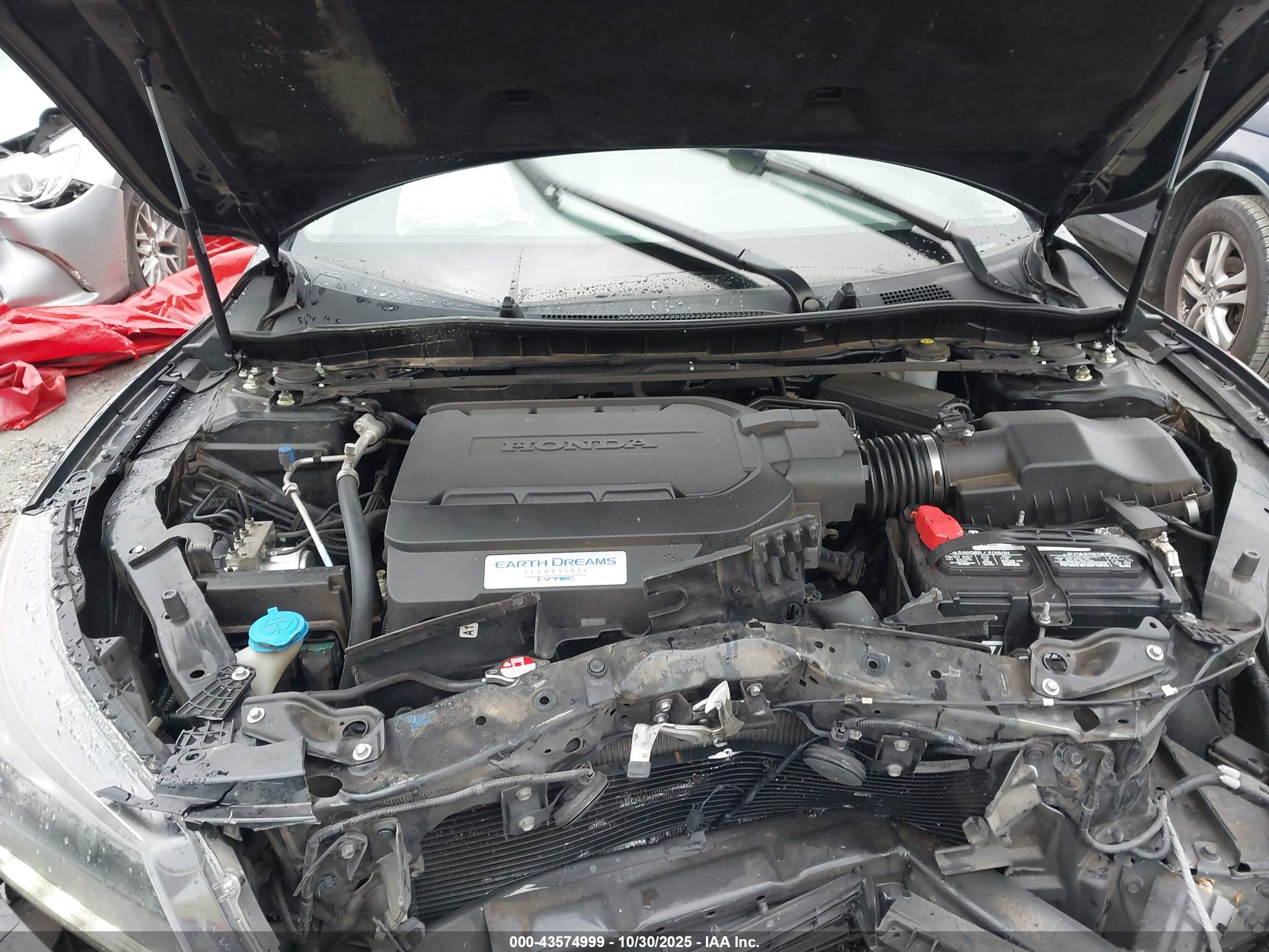 HONDA ACCORD image 10