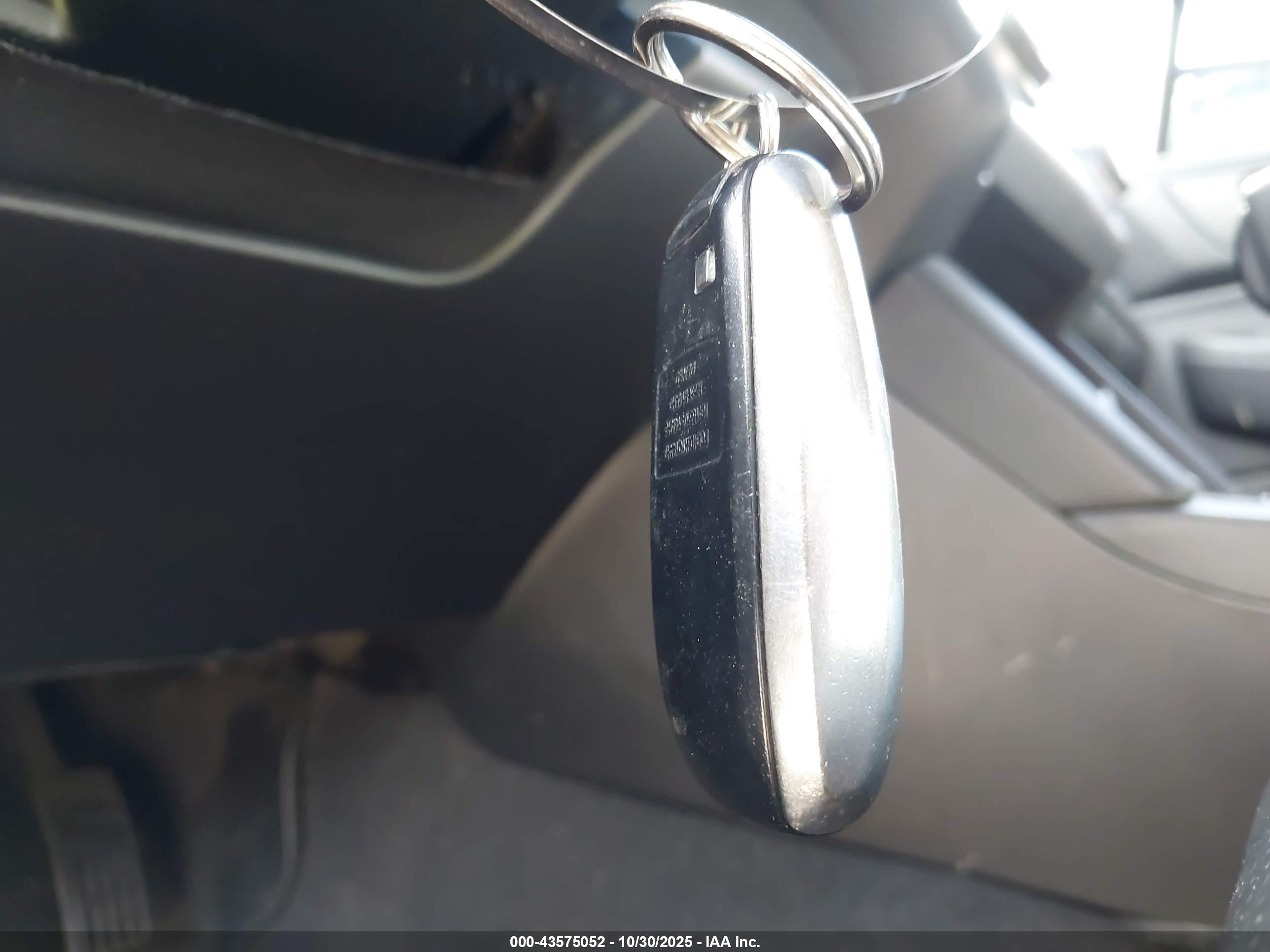 SUBARU OUTBACK image 11