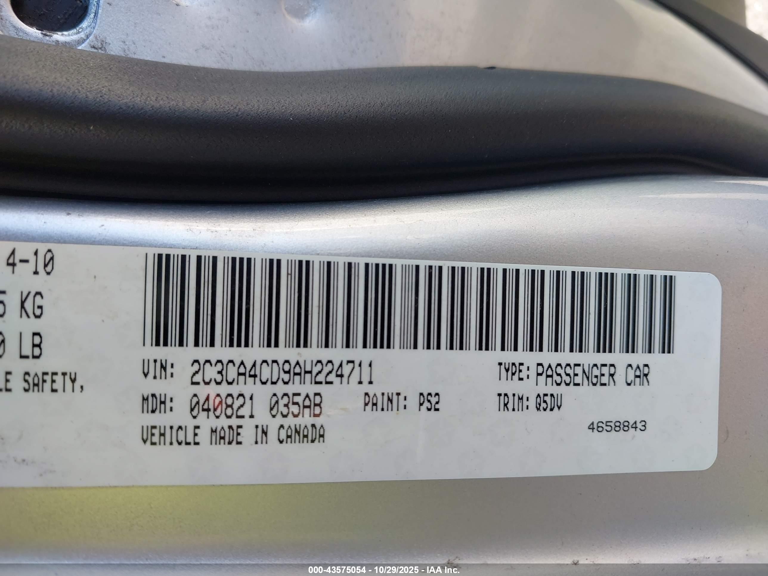 CHRYSLER 300 image 9