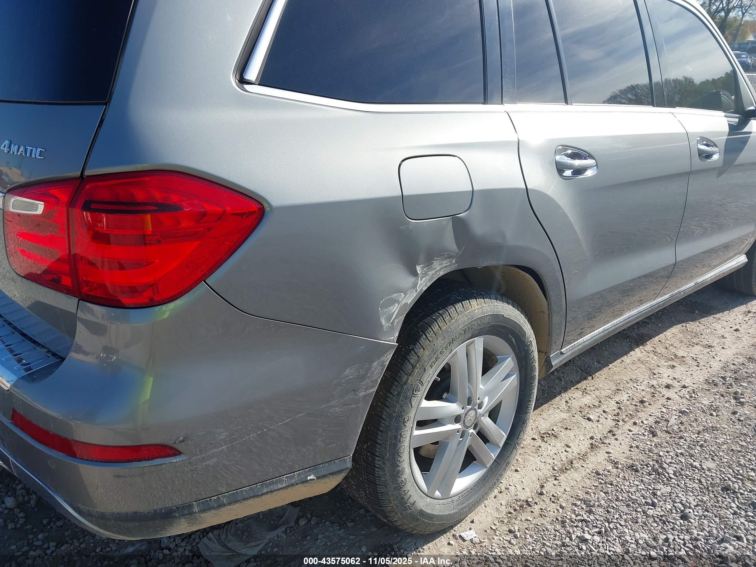 MERCEDES-BENZ GL image 6