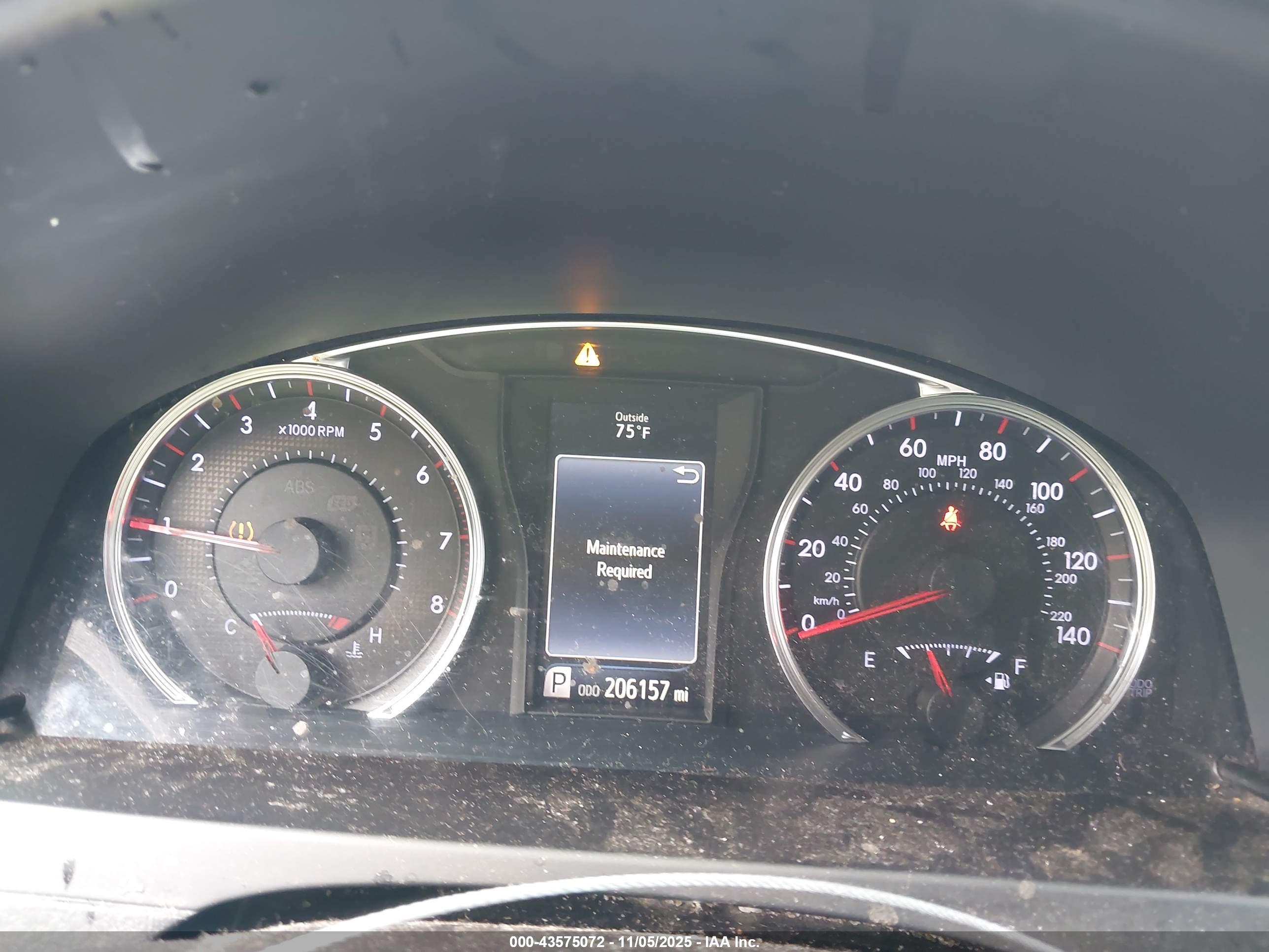 TOYOTA CAMRY image 7