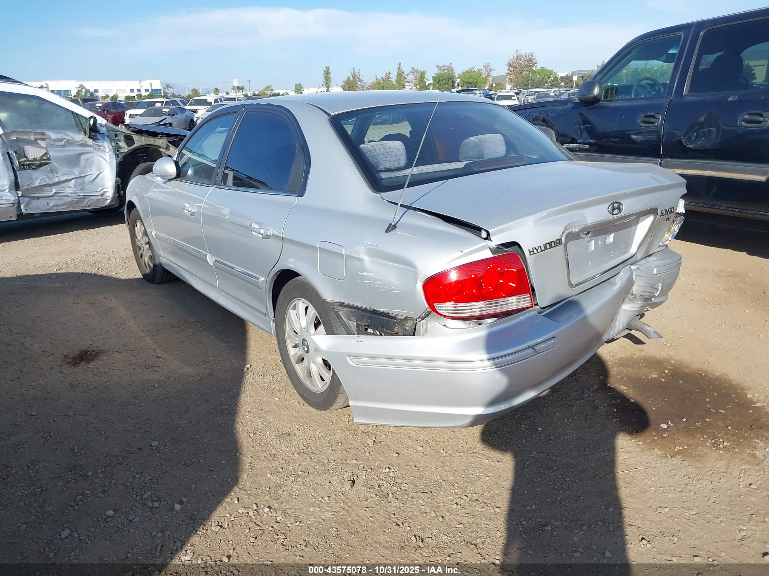 HYUNDAI SONATA image 3