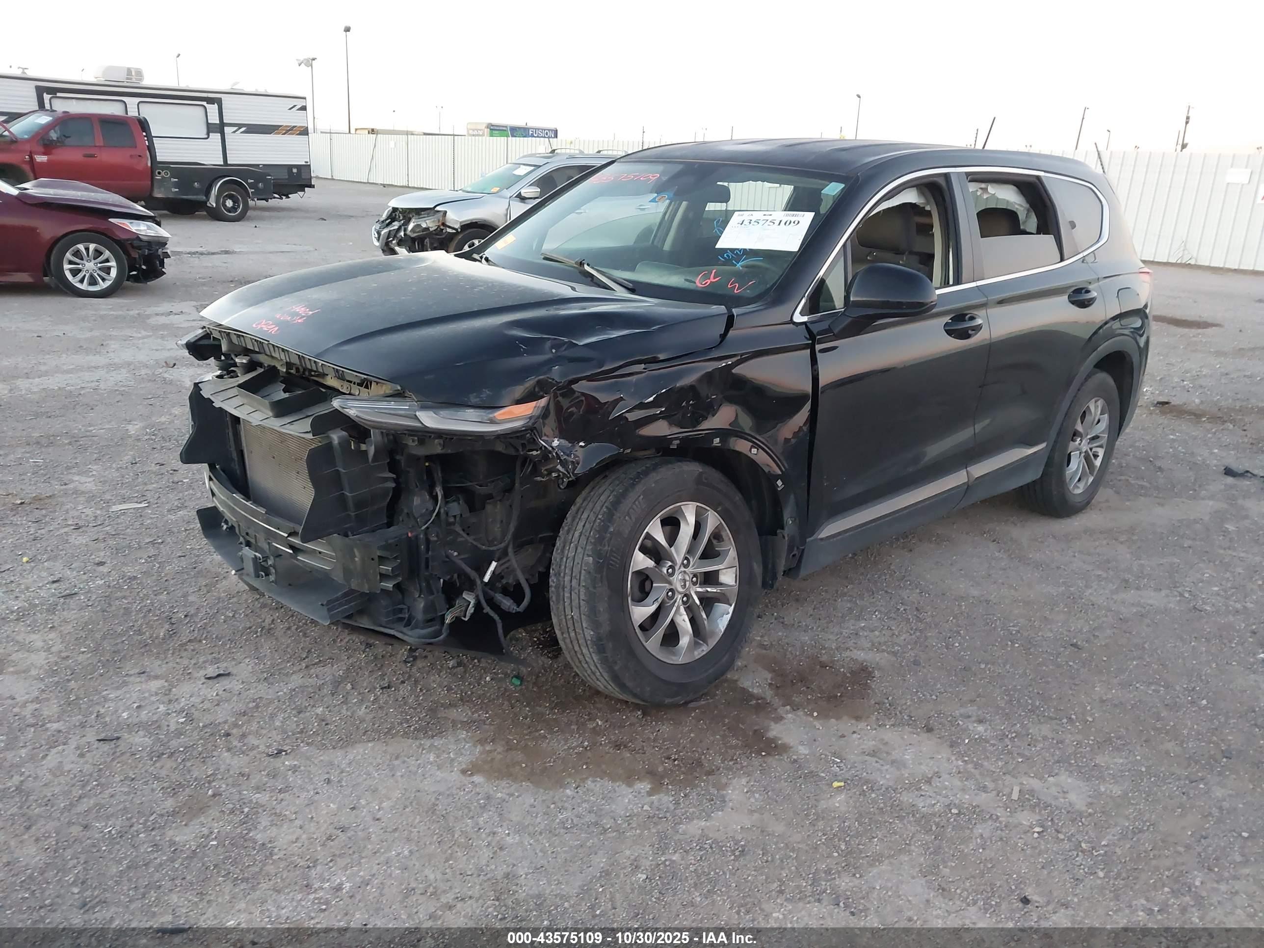 HYUNDAI SANTA image 6