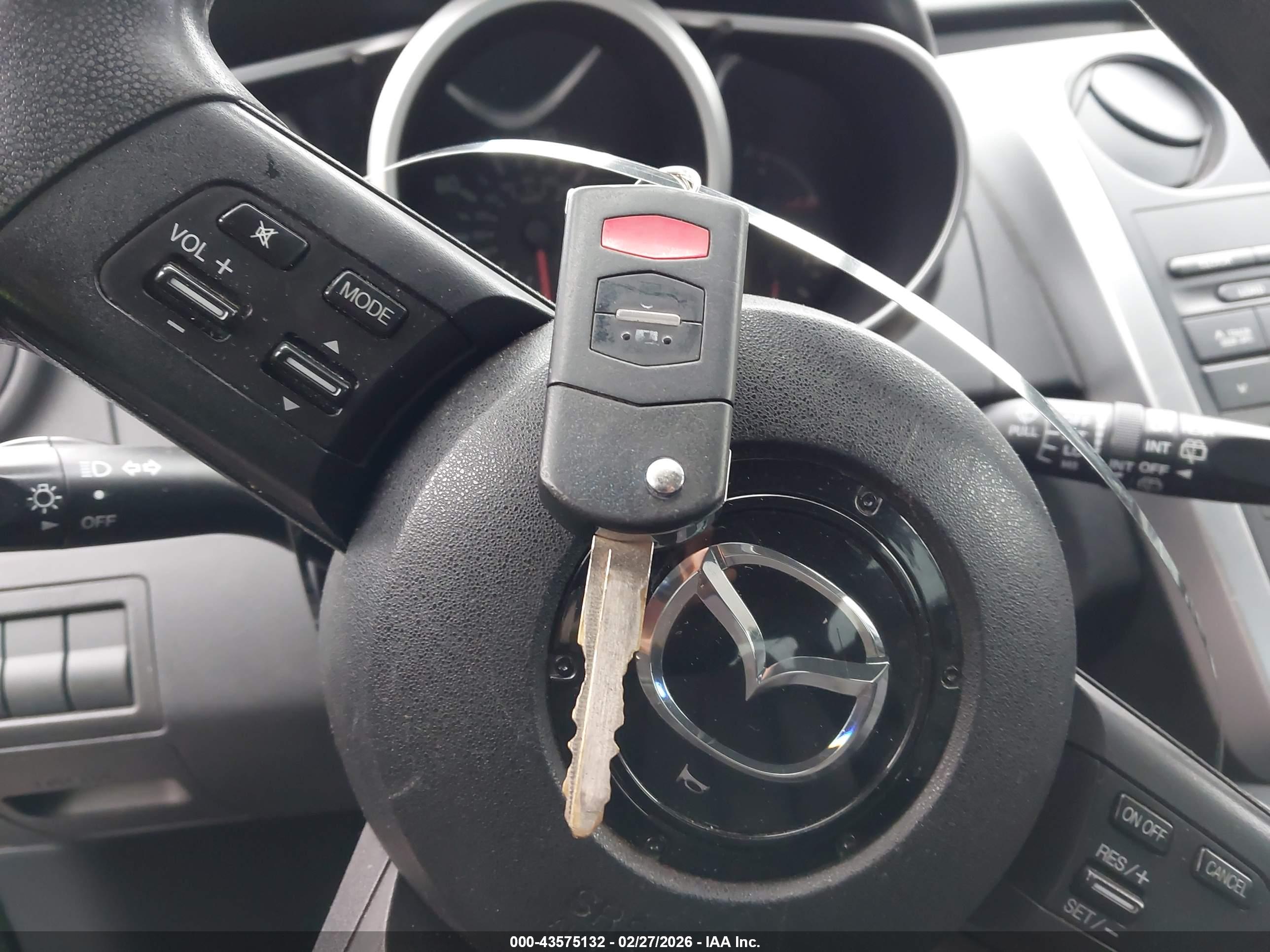 MAZDA CX-7 image 11
