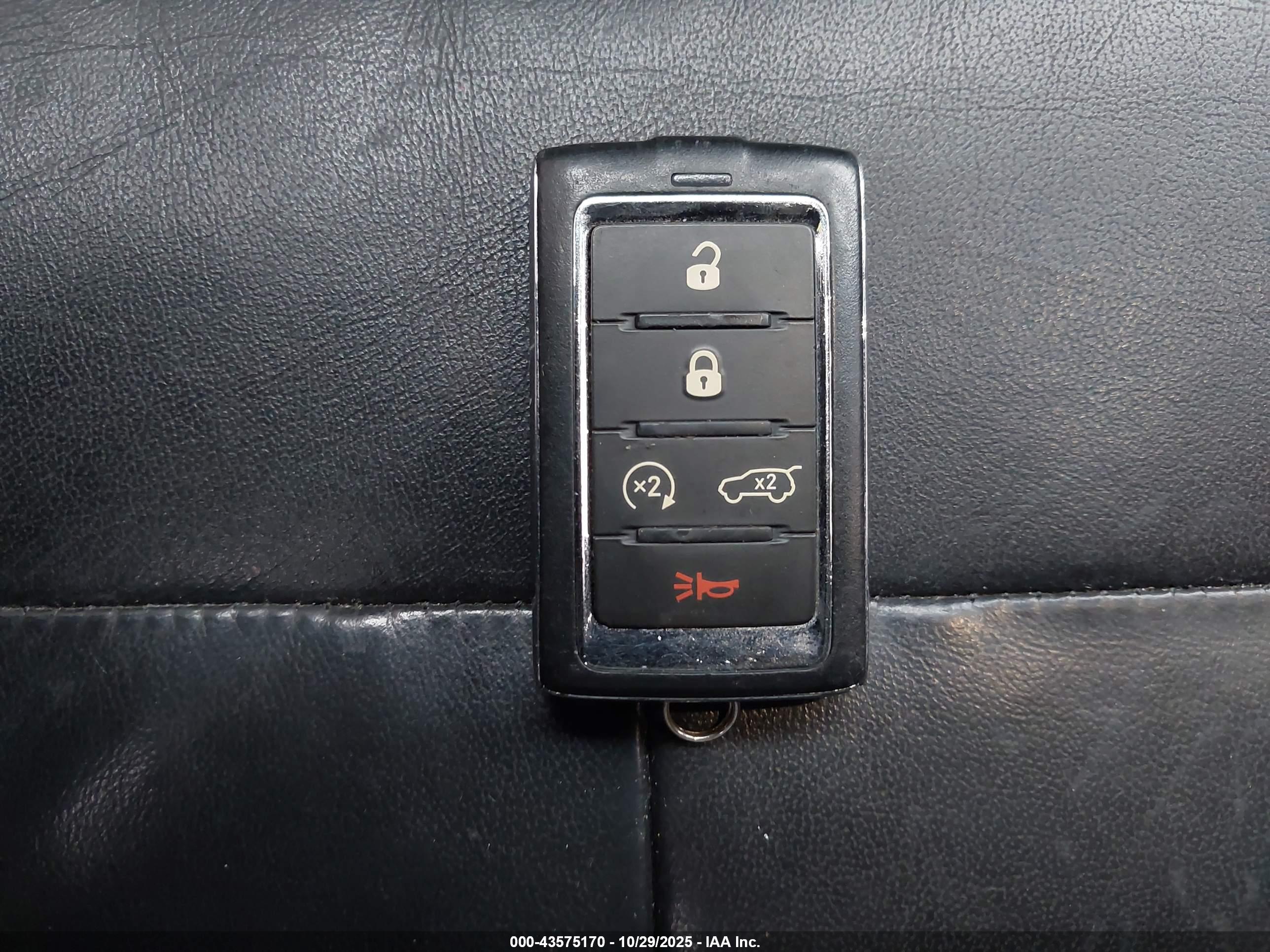 JEEP GRAND image 11