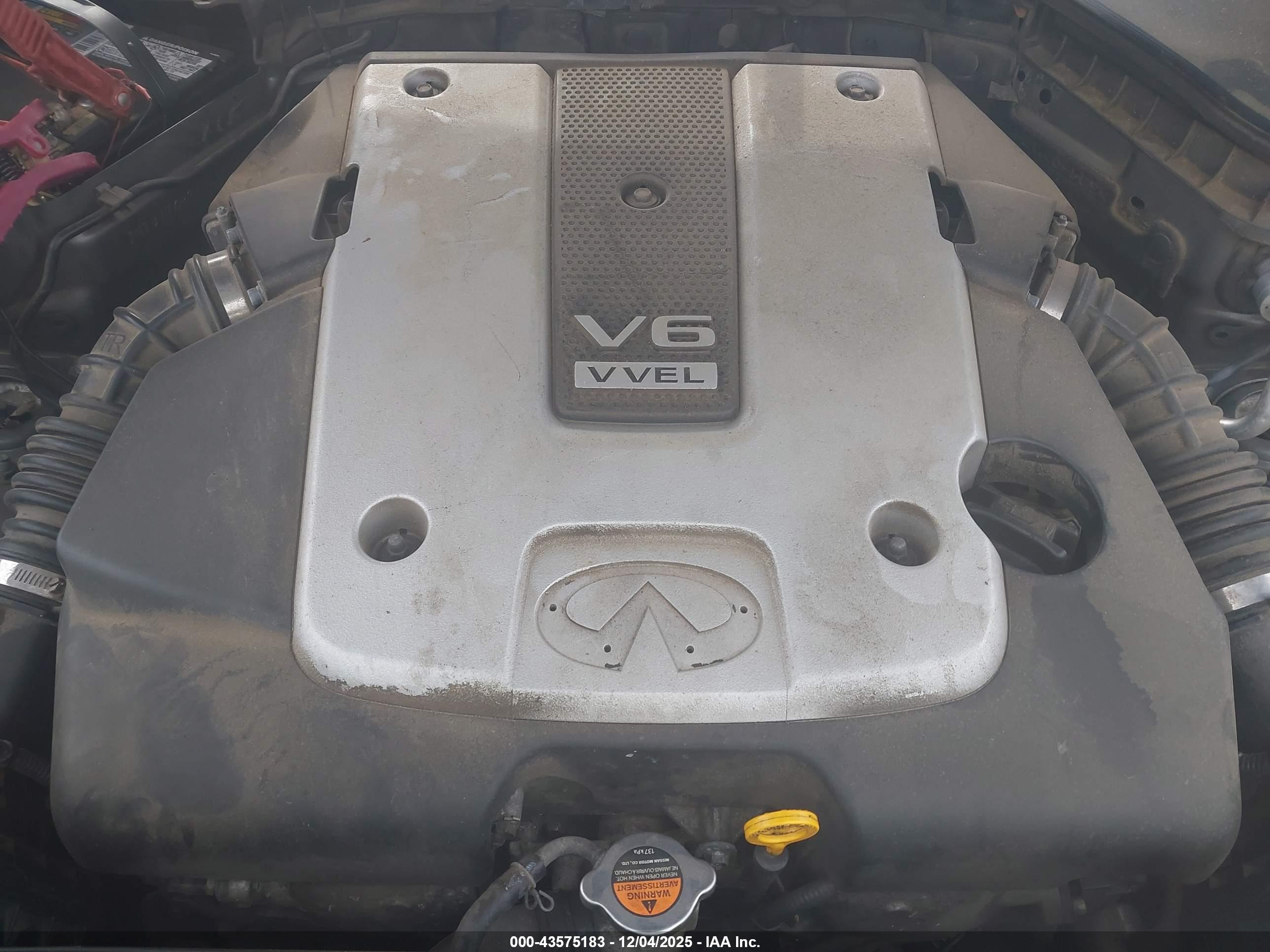 INFINITI Q50 image 10
