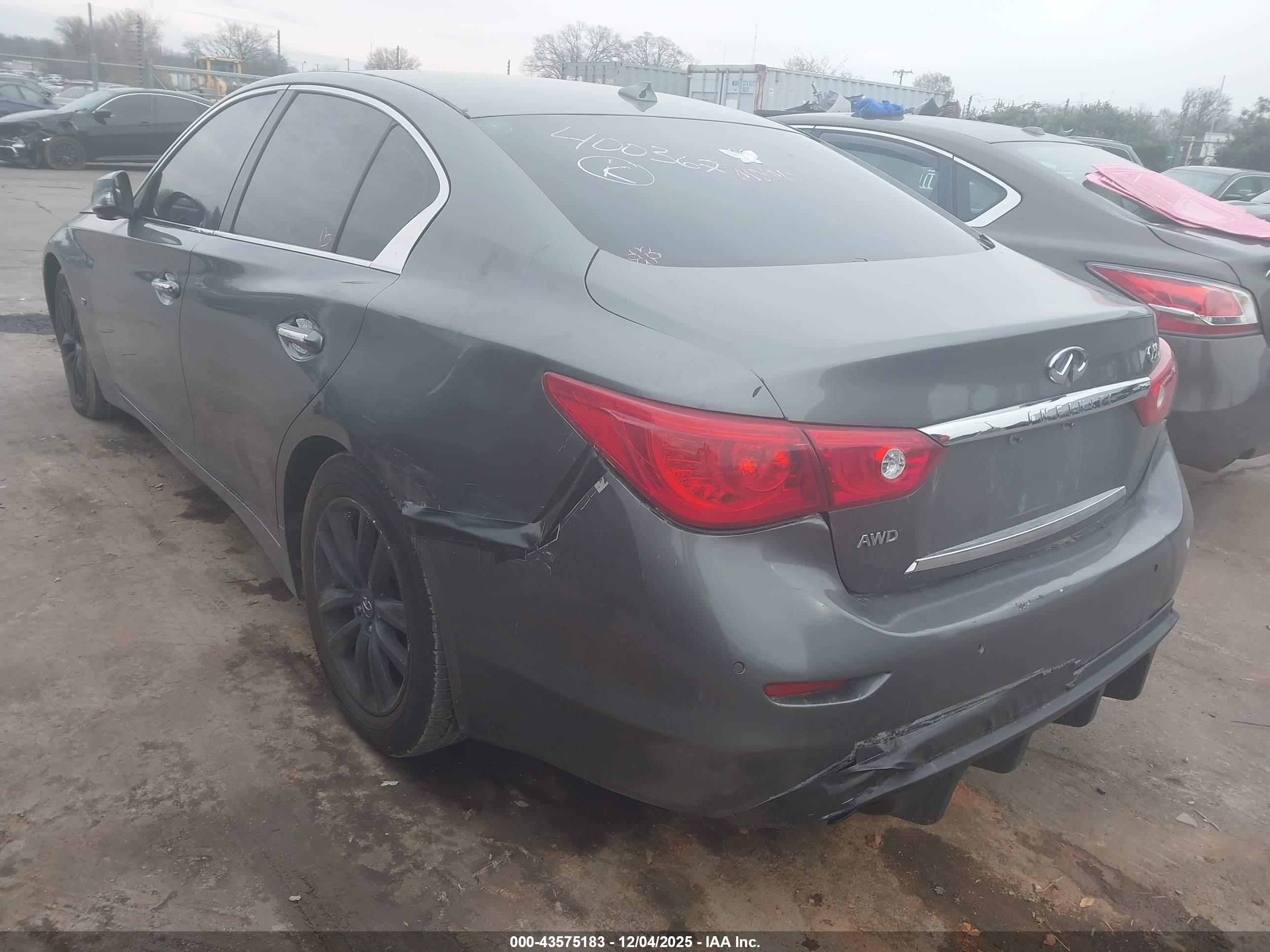 INFINITI Q50 image 3