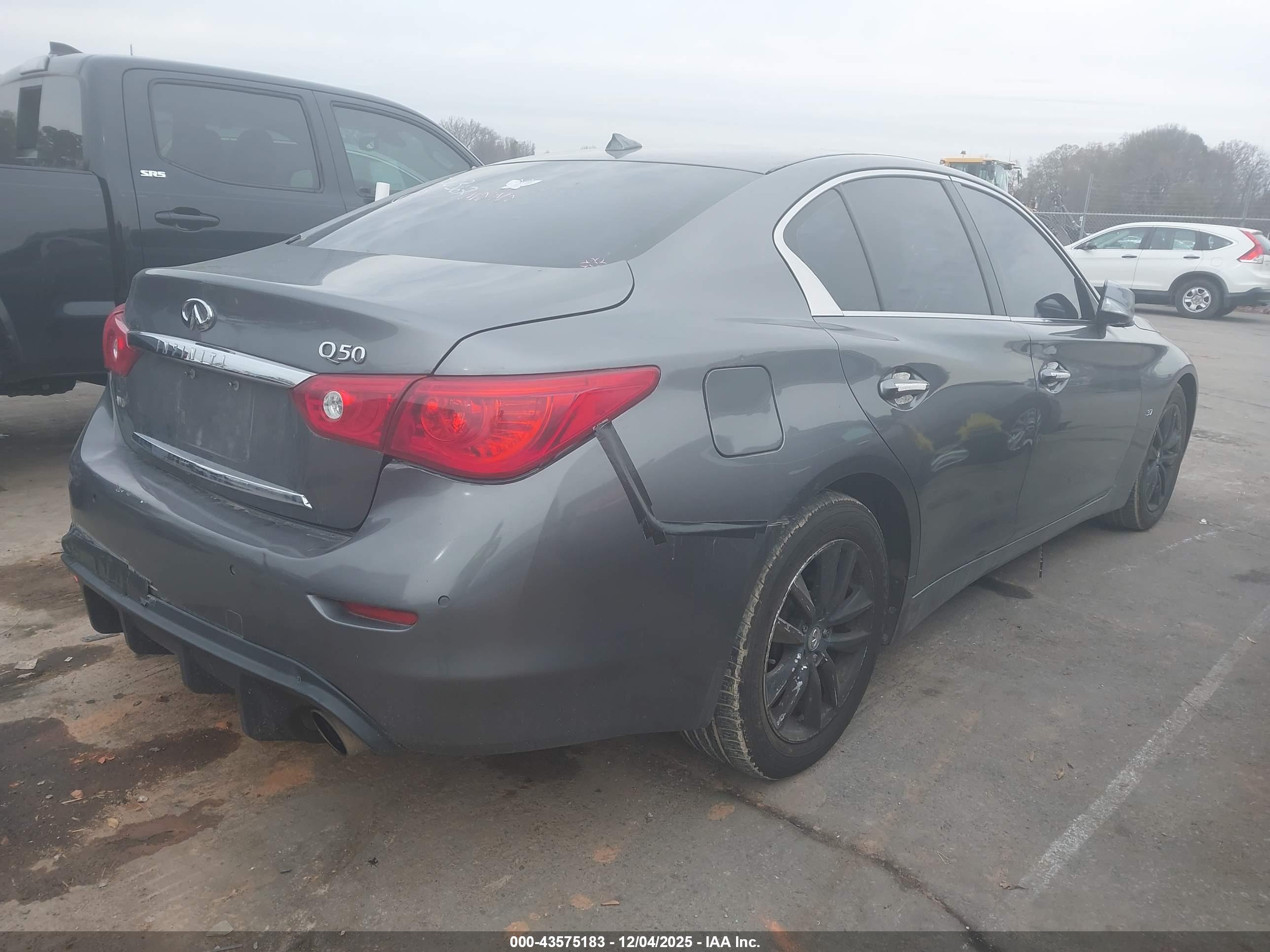 INFINITI Q50 image 4