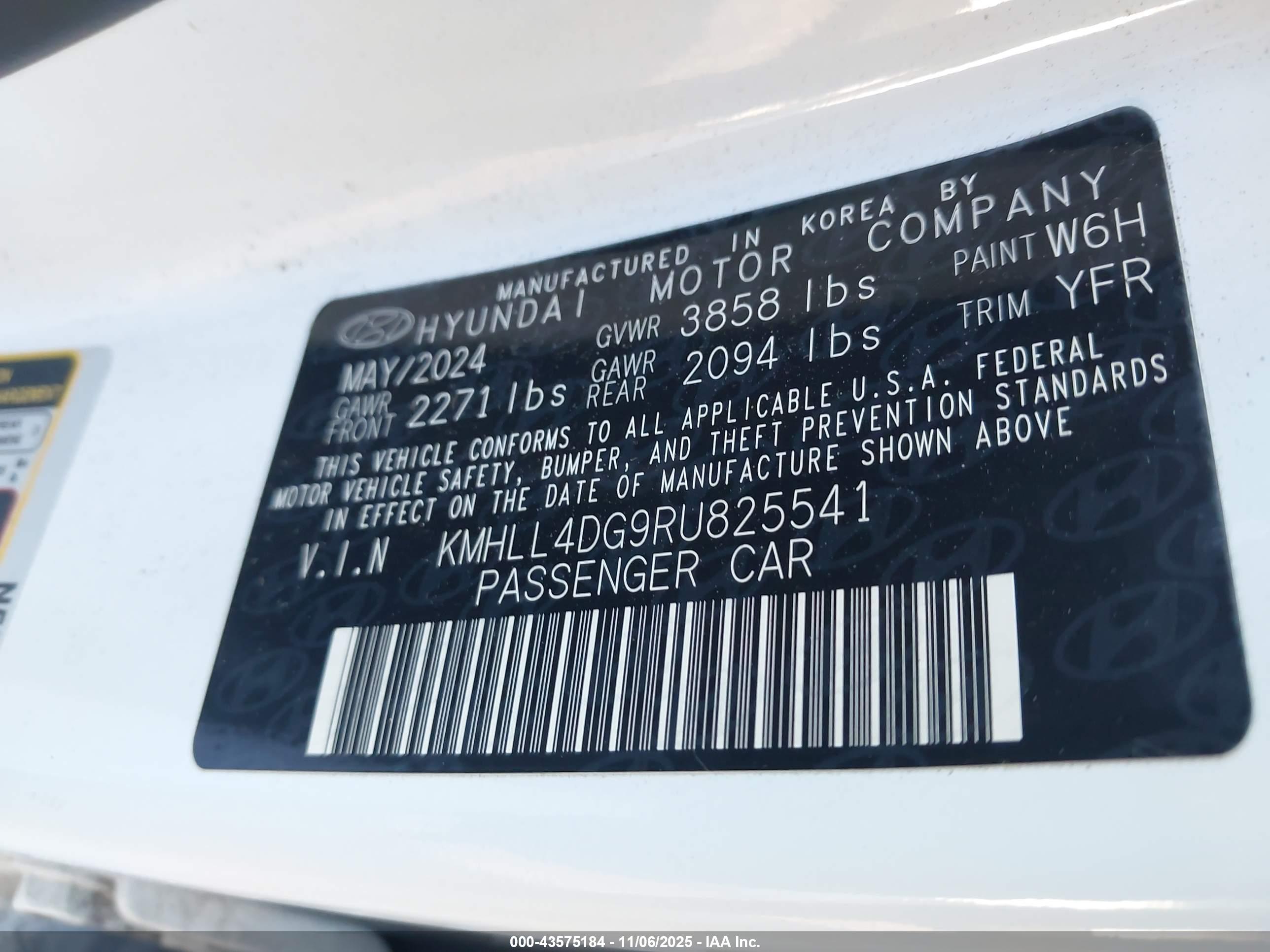 HYUNDAI ELANTRA image 9