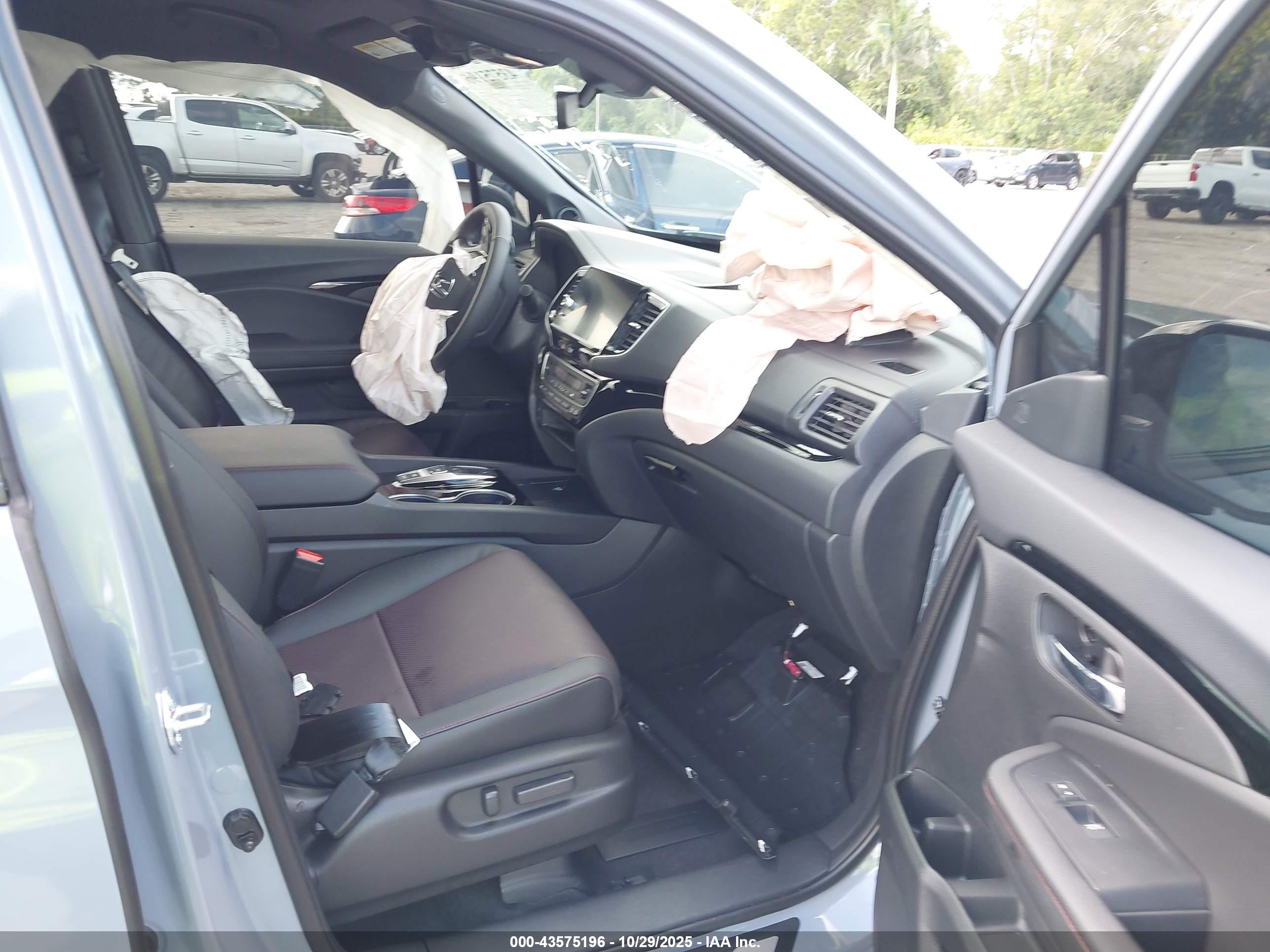 HONDA RIDGELINE image 5