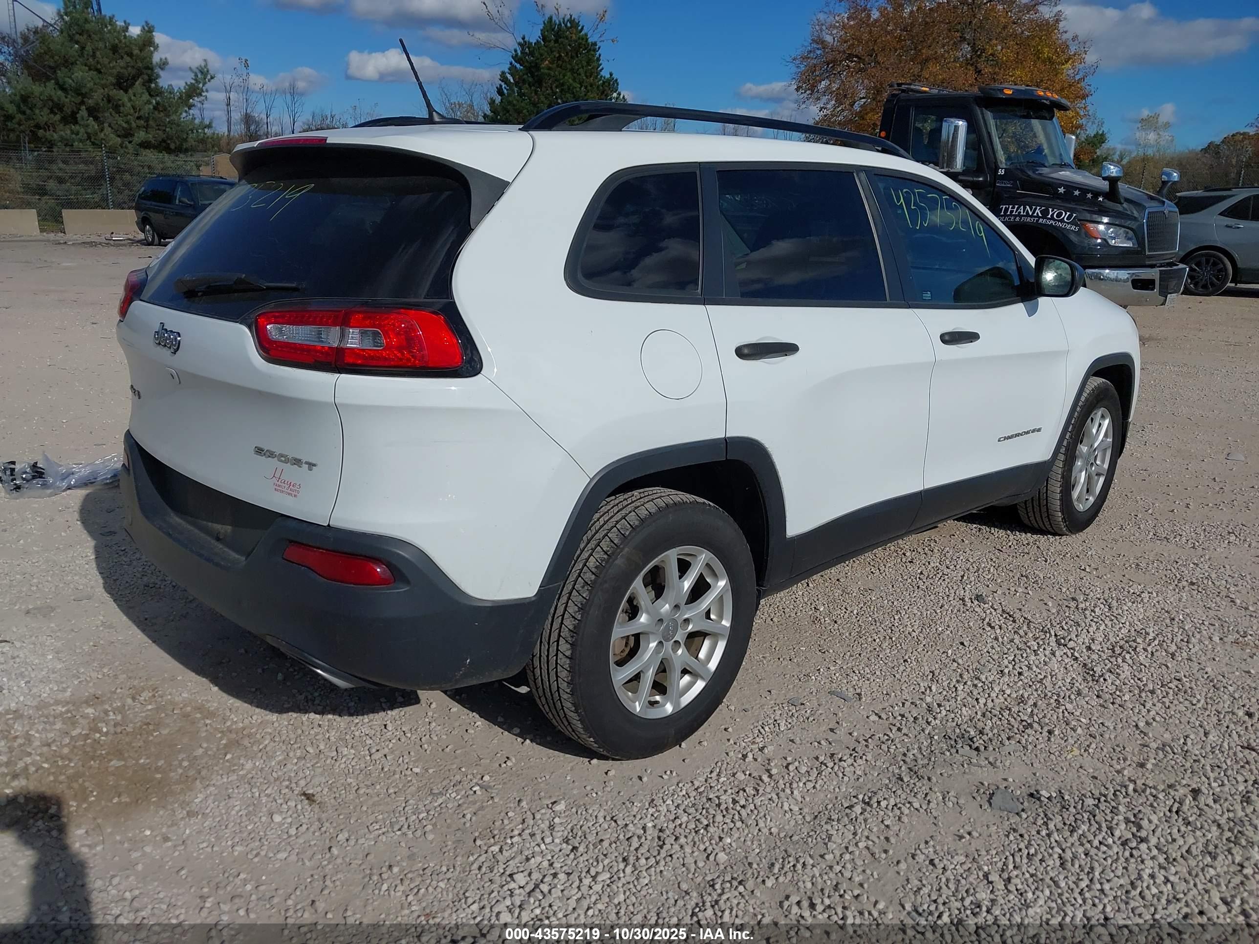 JEEP CHEROKEE image 4
