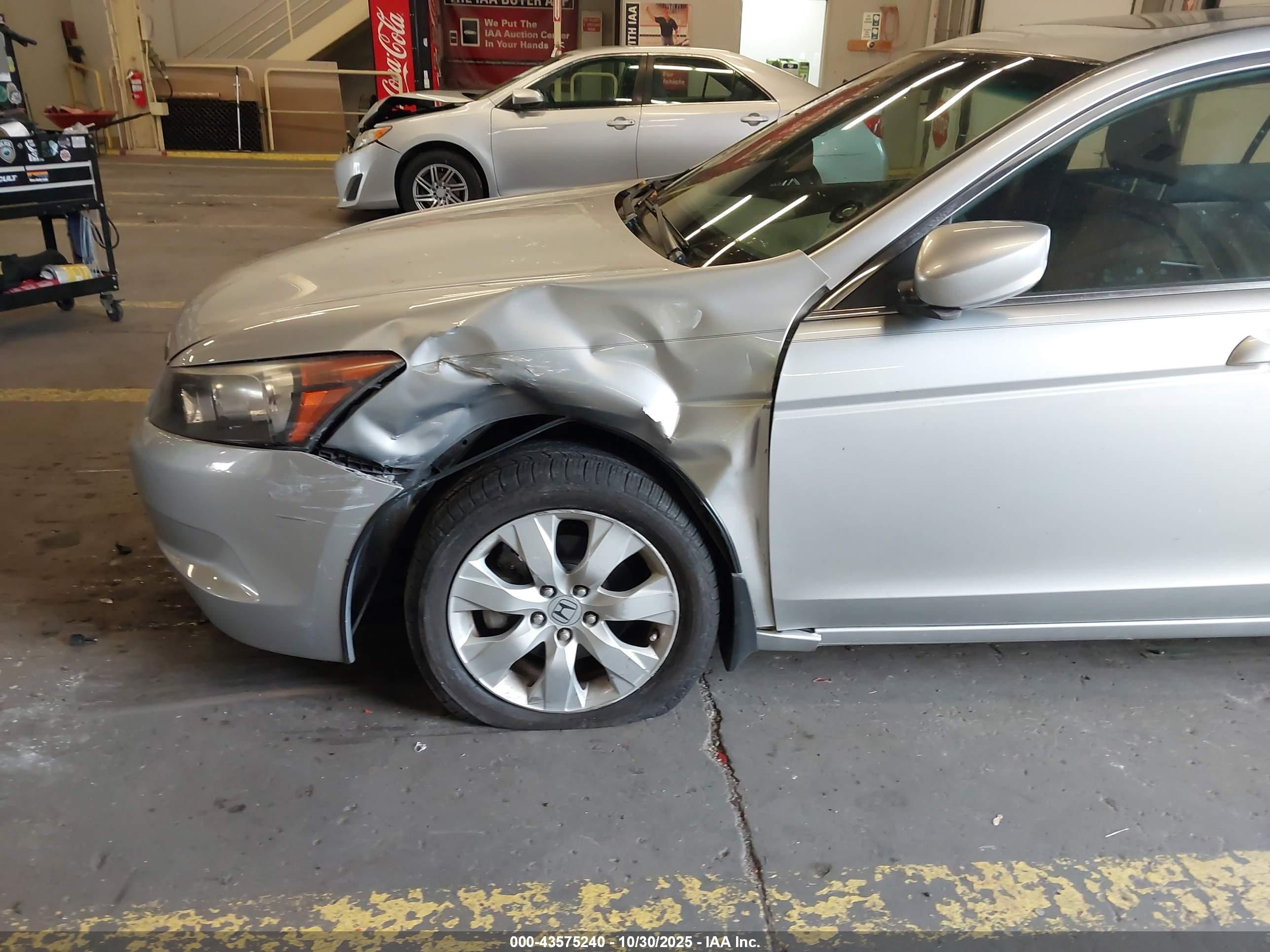 HONDA ACCORD image 6