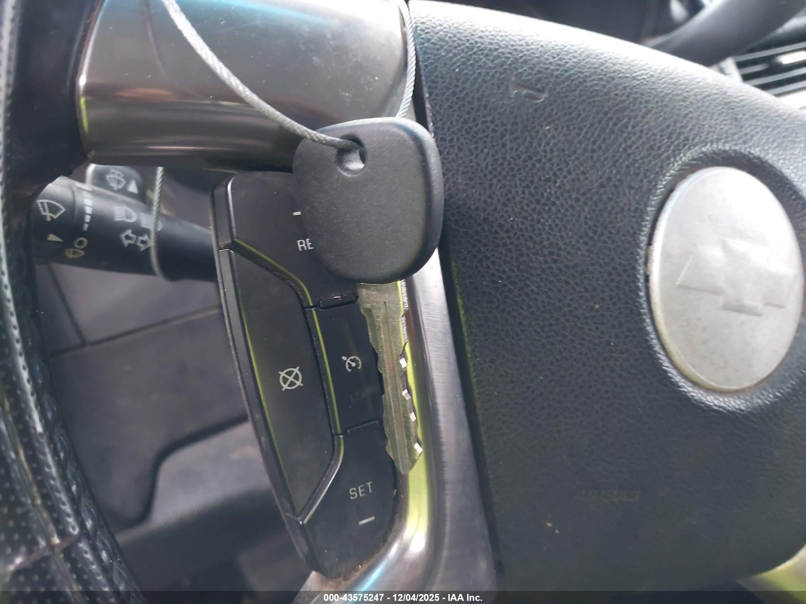 CHEVROLET TAHOE image 11