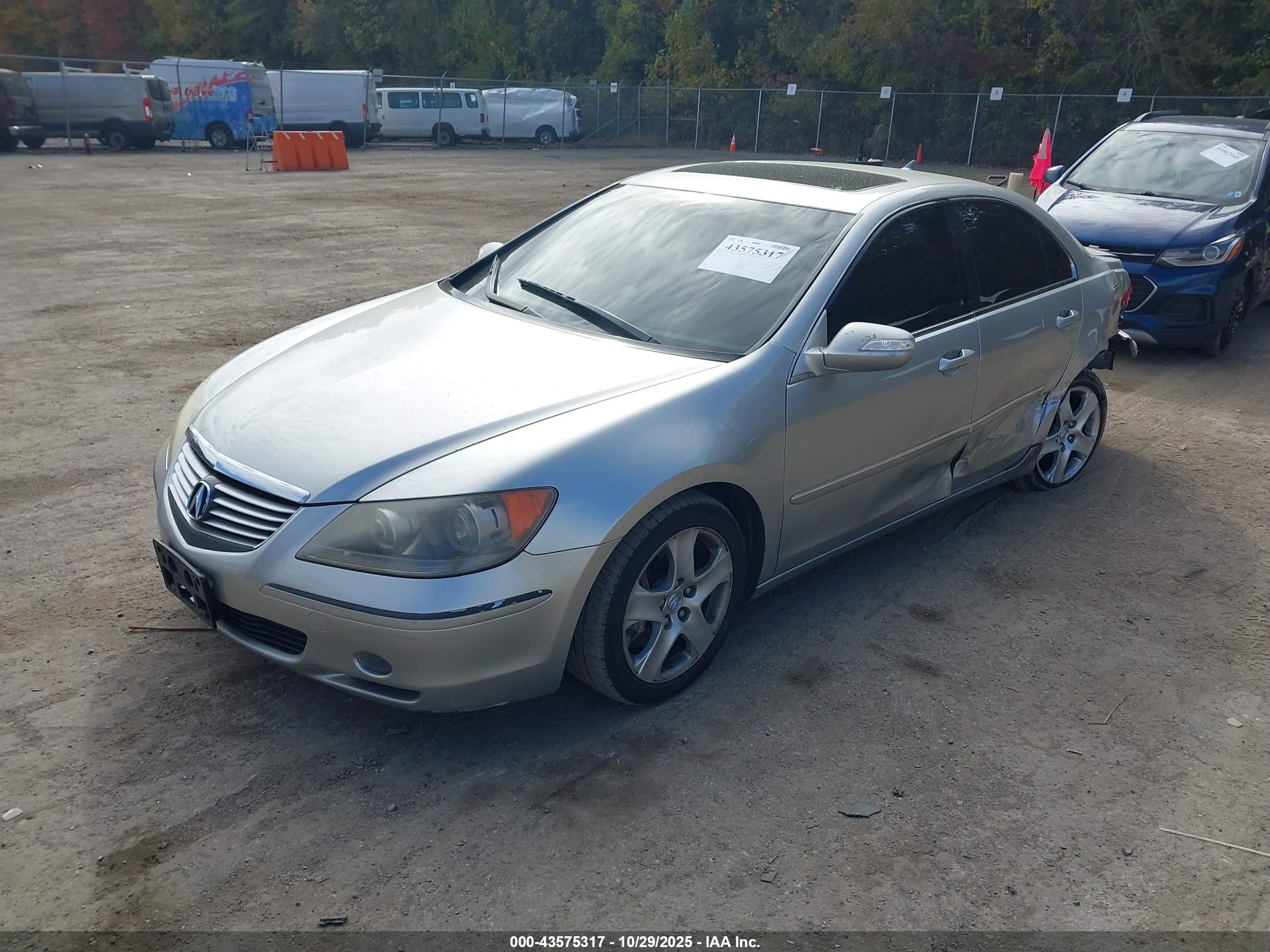 ACURA RL image 2