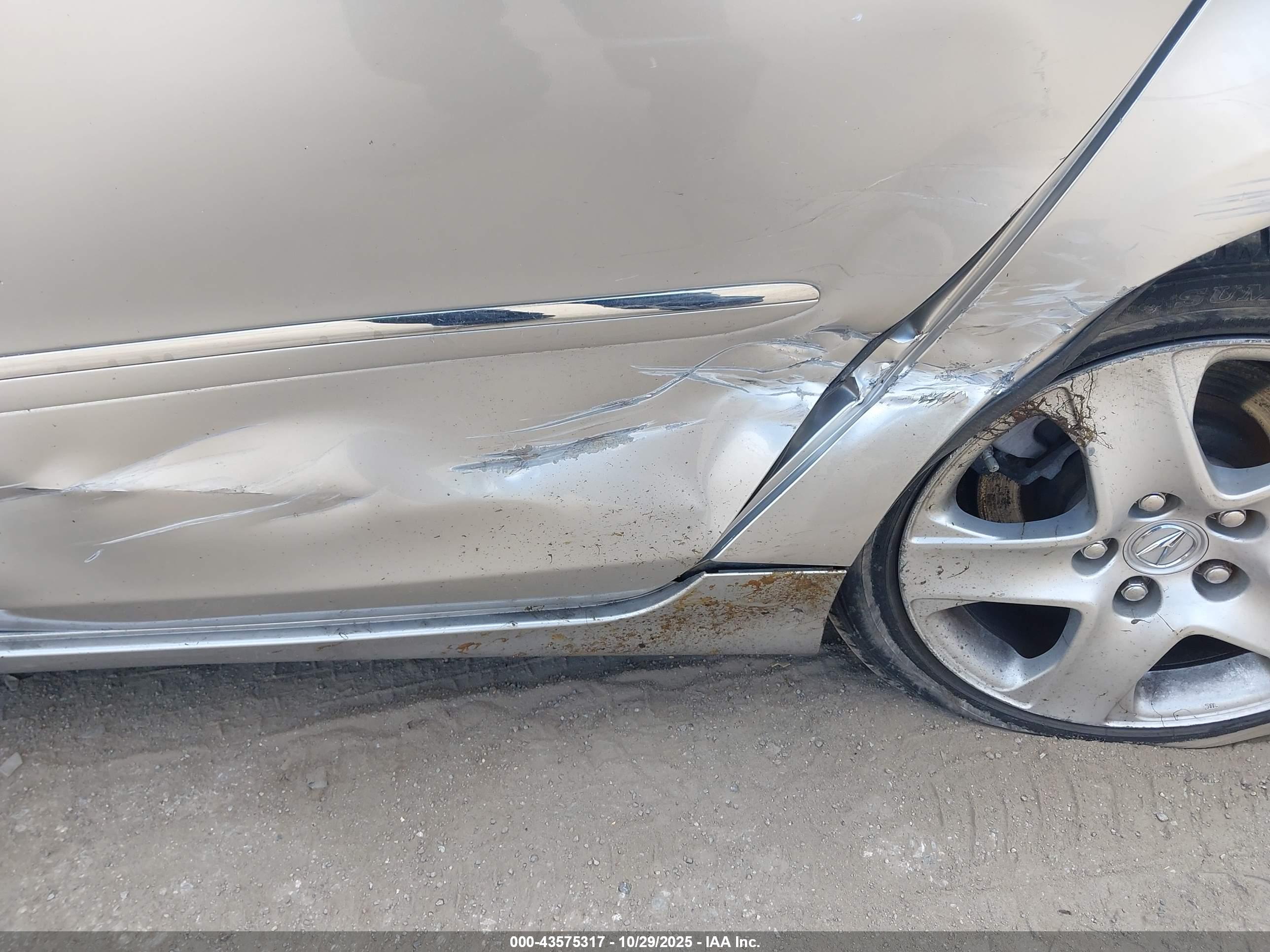ACURA RL image 6