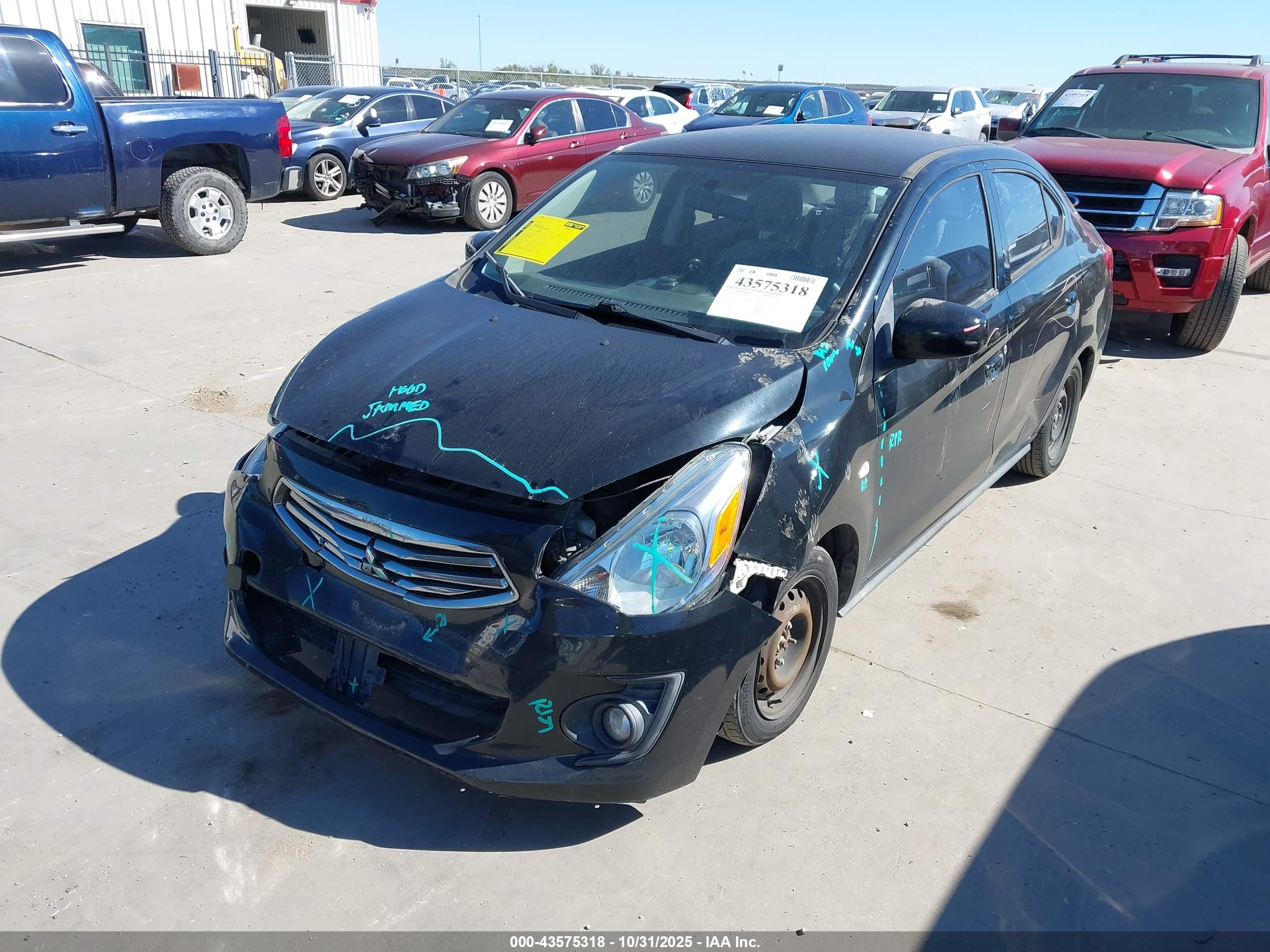 MITSUBISHI MIRAGE image 2