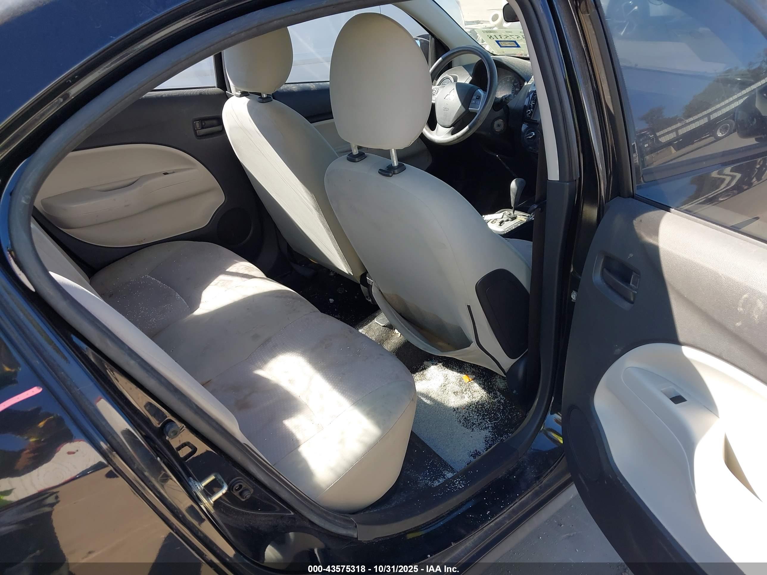 MITSUBISHI MIRAGE image 8