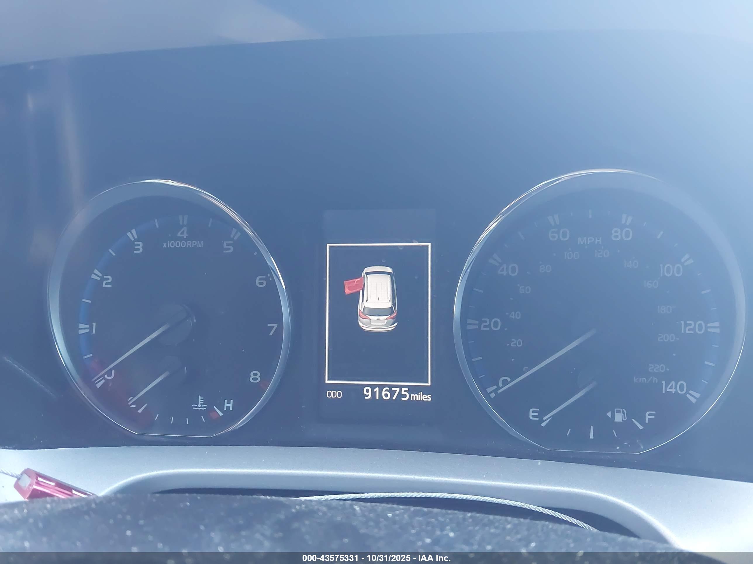 TOYOTA RAV4 image 7