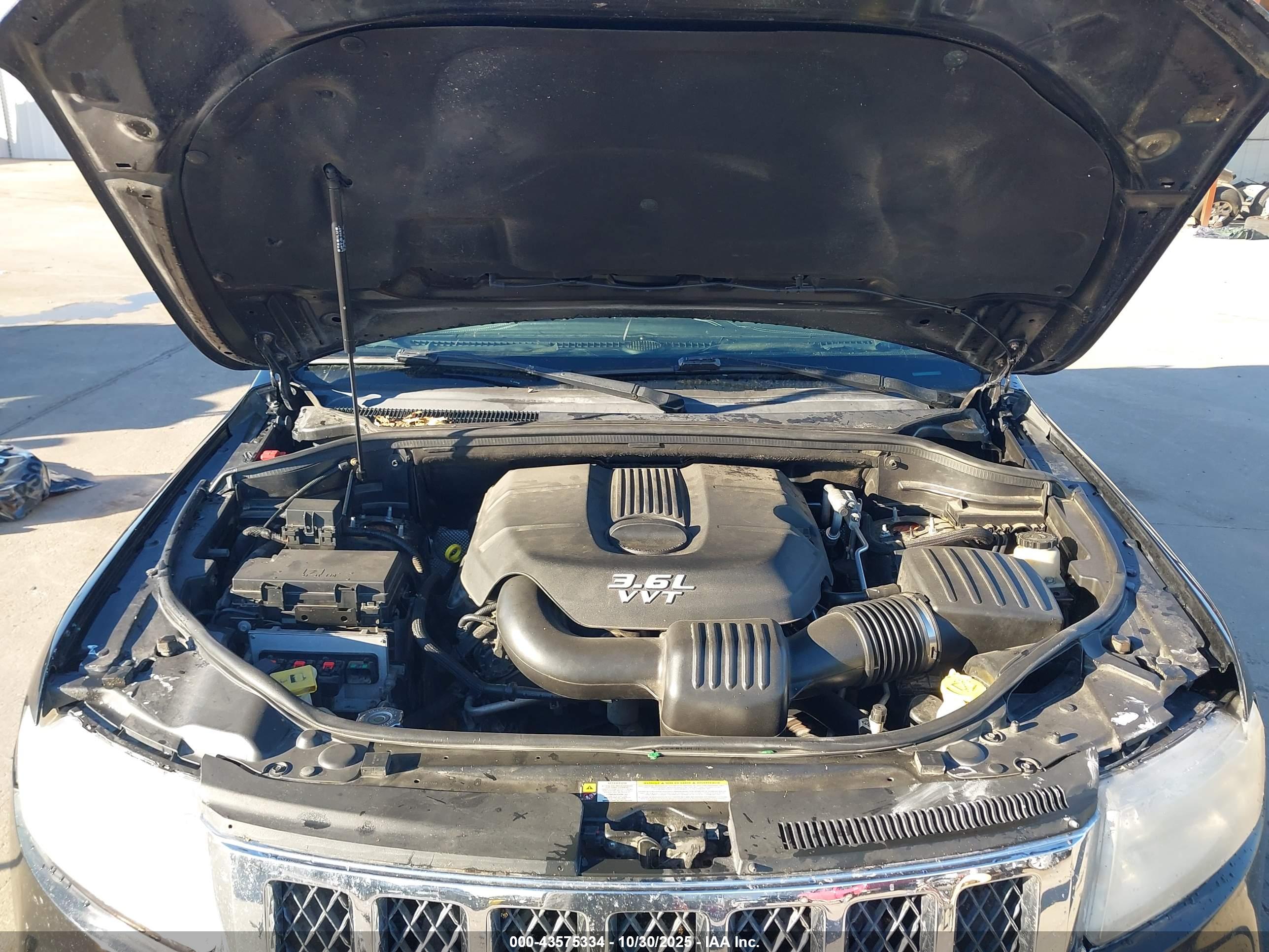 JEEP GRAND image 10