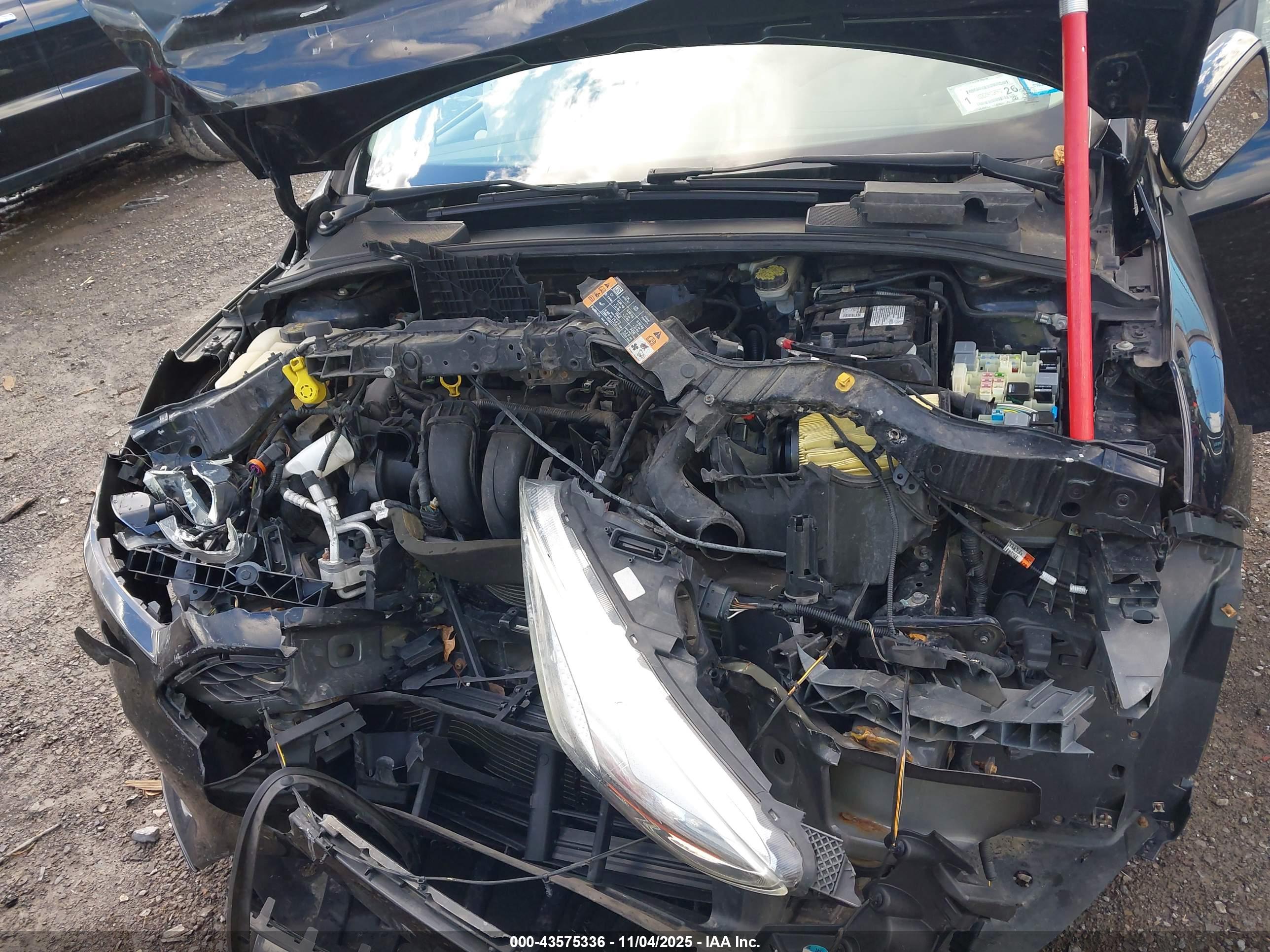 FORD FOCUS image 10