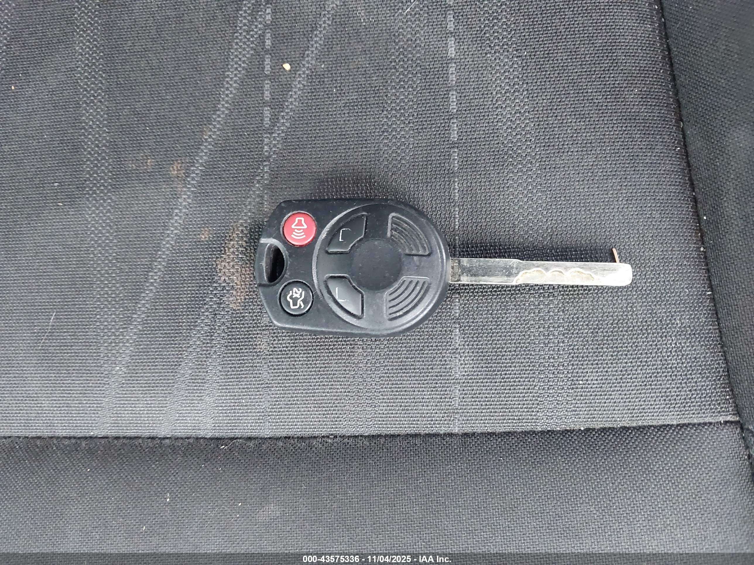 FORD FOCUS image 11