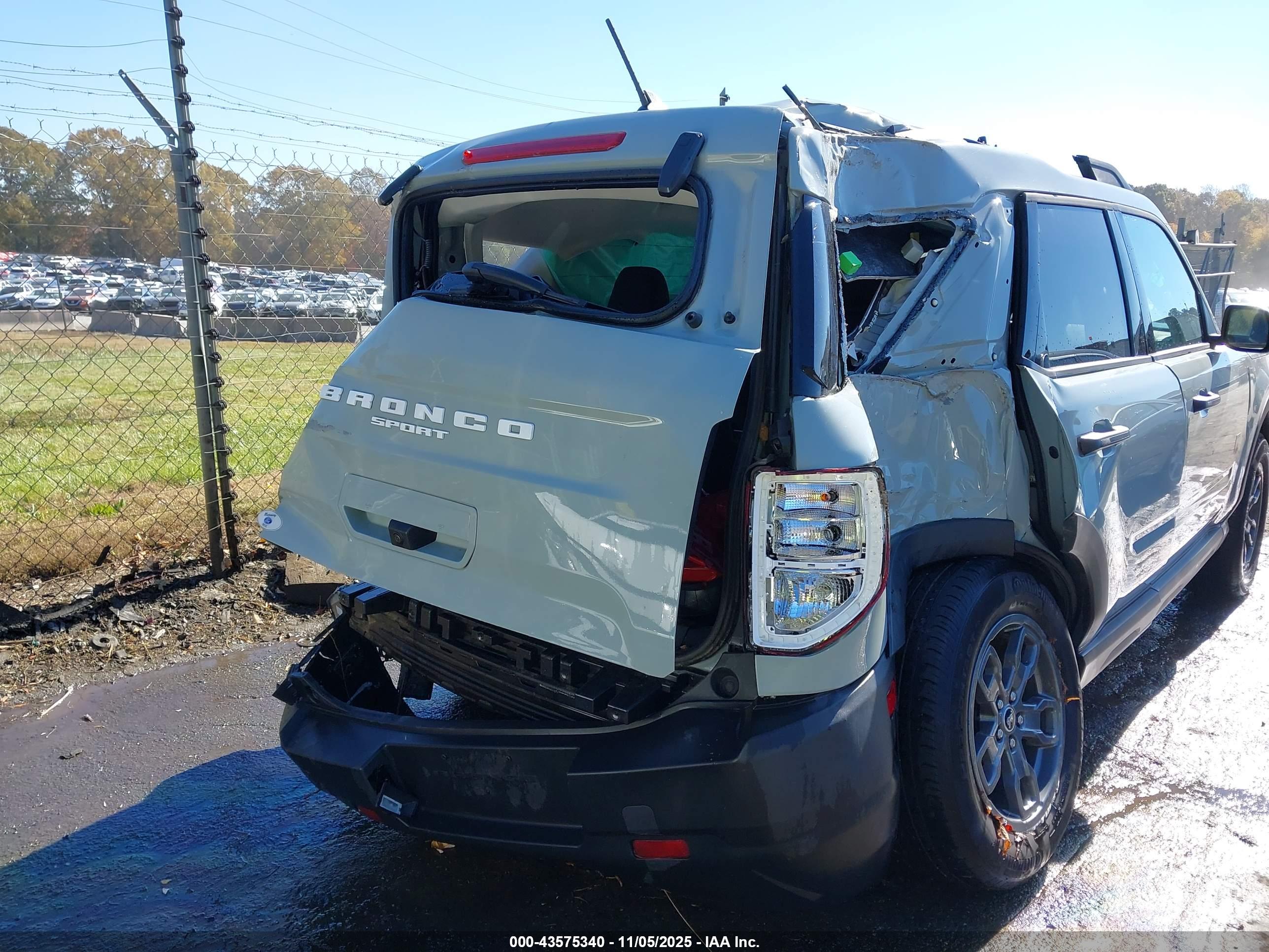 FORD BRONCO image 6