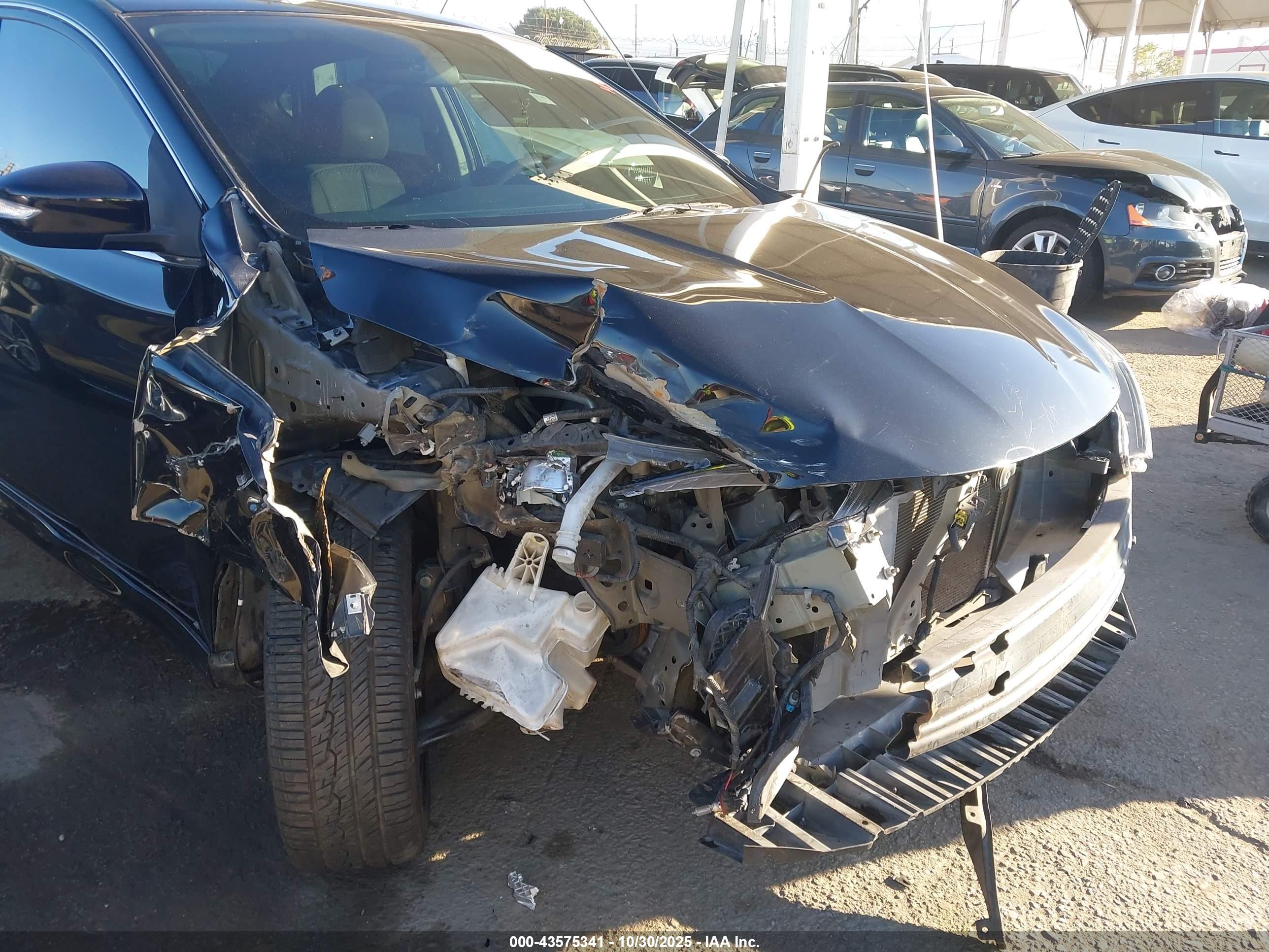 NISSAN SENTRA image 6