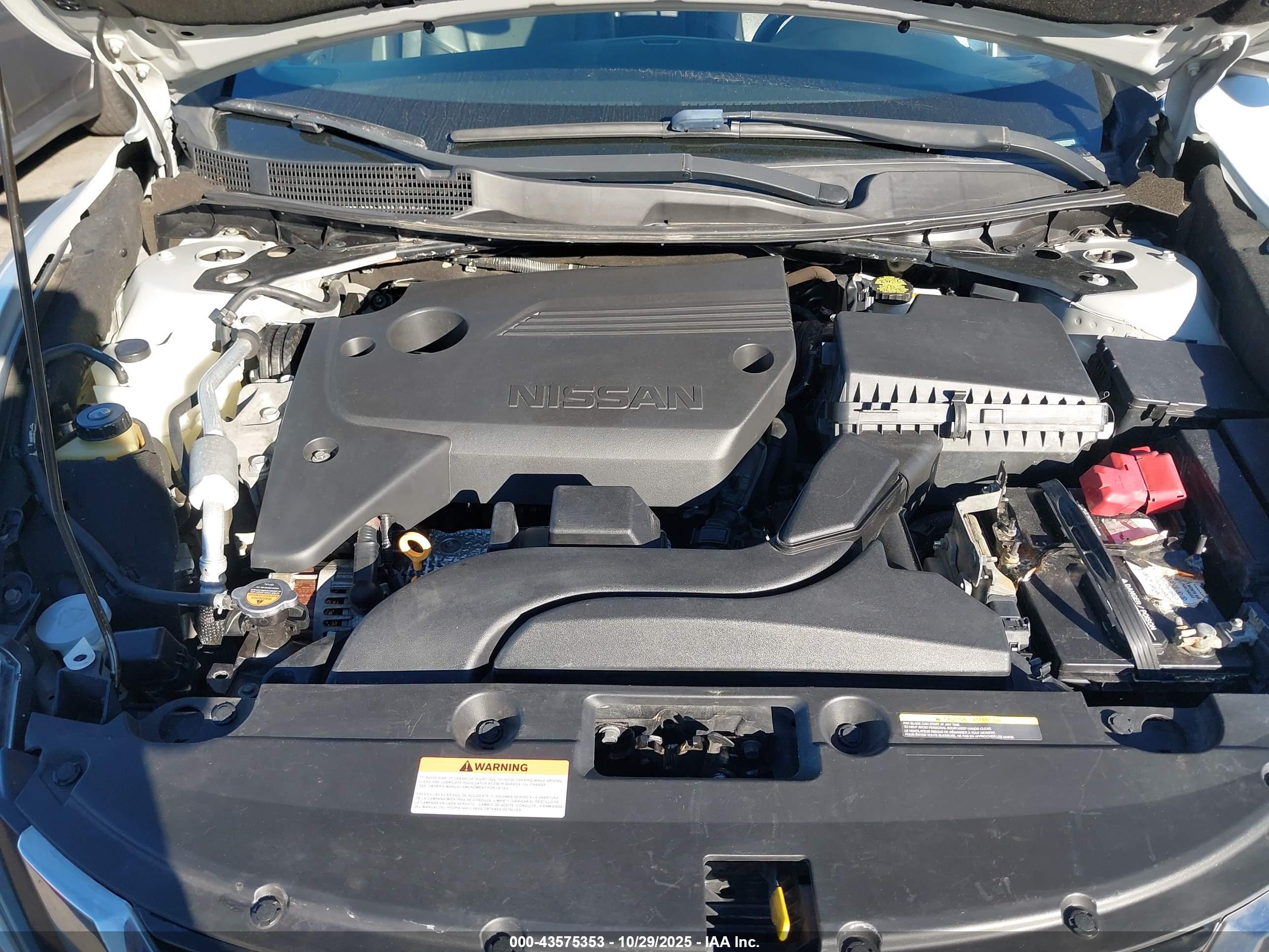 NISSAN ALTIMA image 10