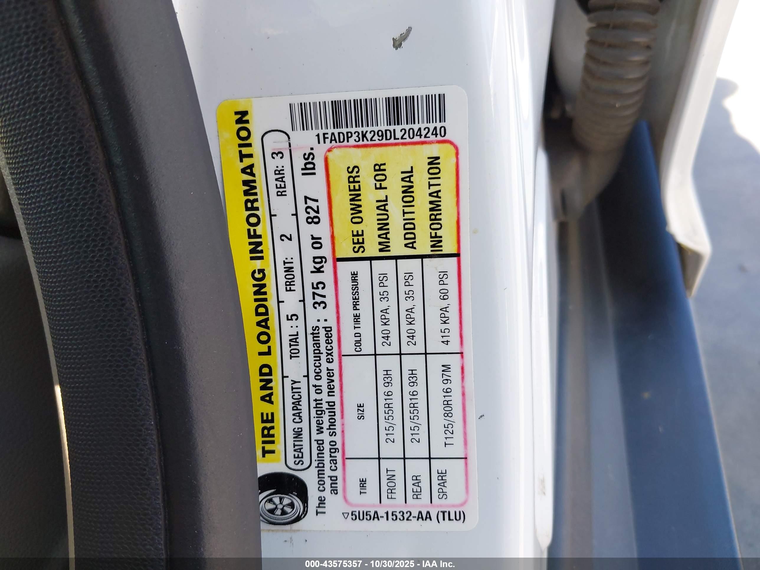FORD FOCUS image 9