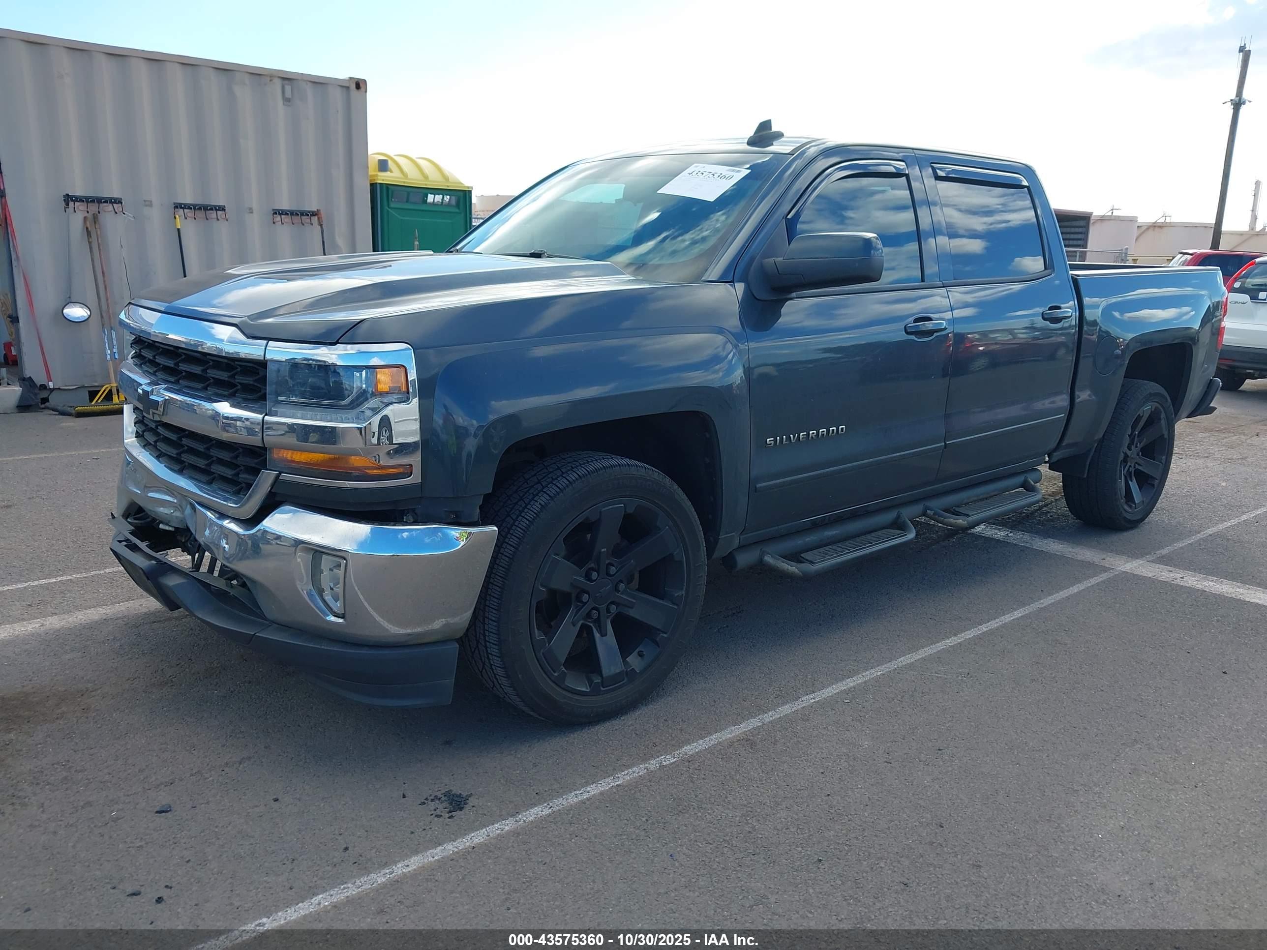 CHEVROLET SILVERADO image 2