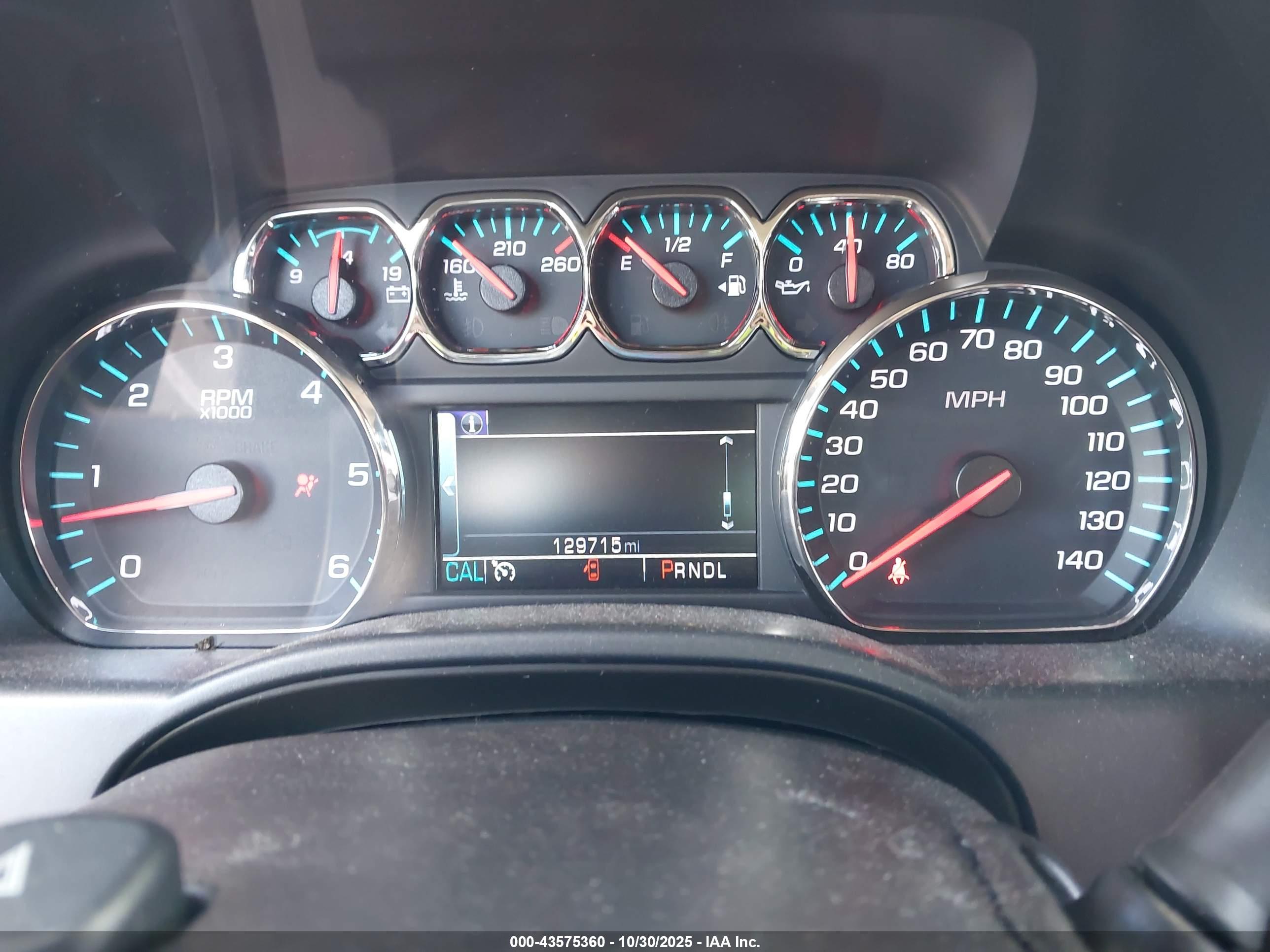 CHEVROLET SILVERADO image 7