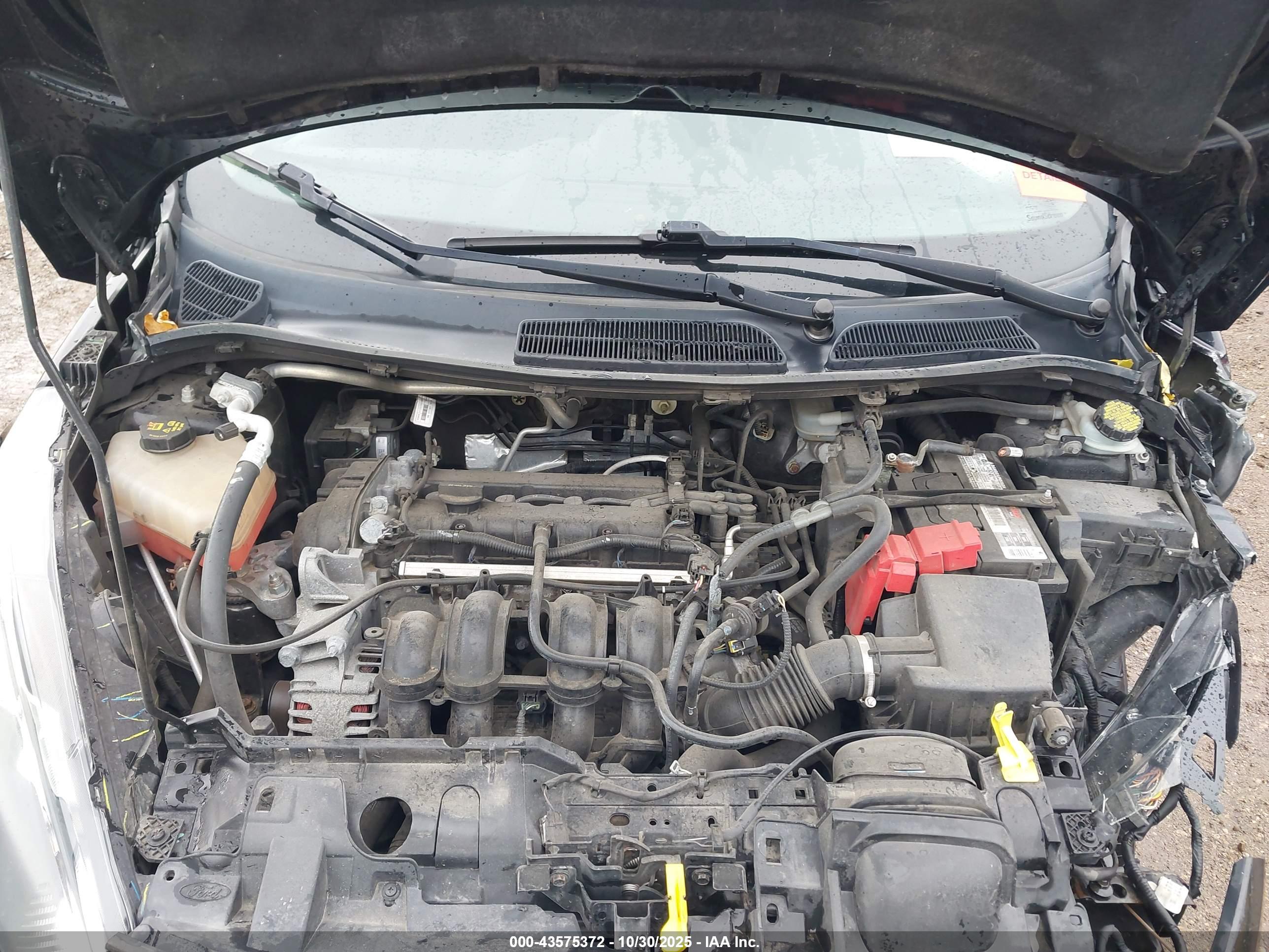 FORD FIESTA image 10