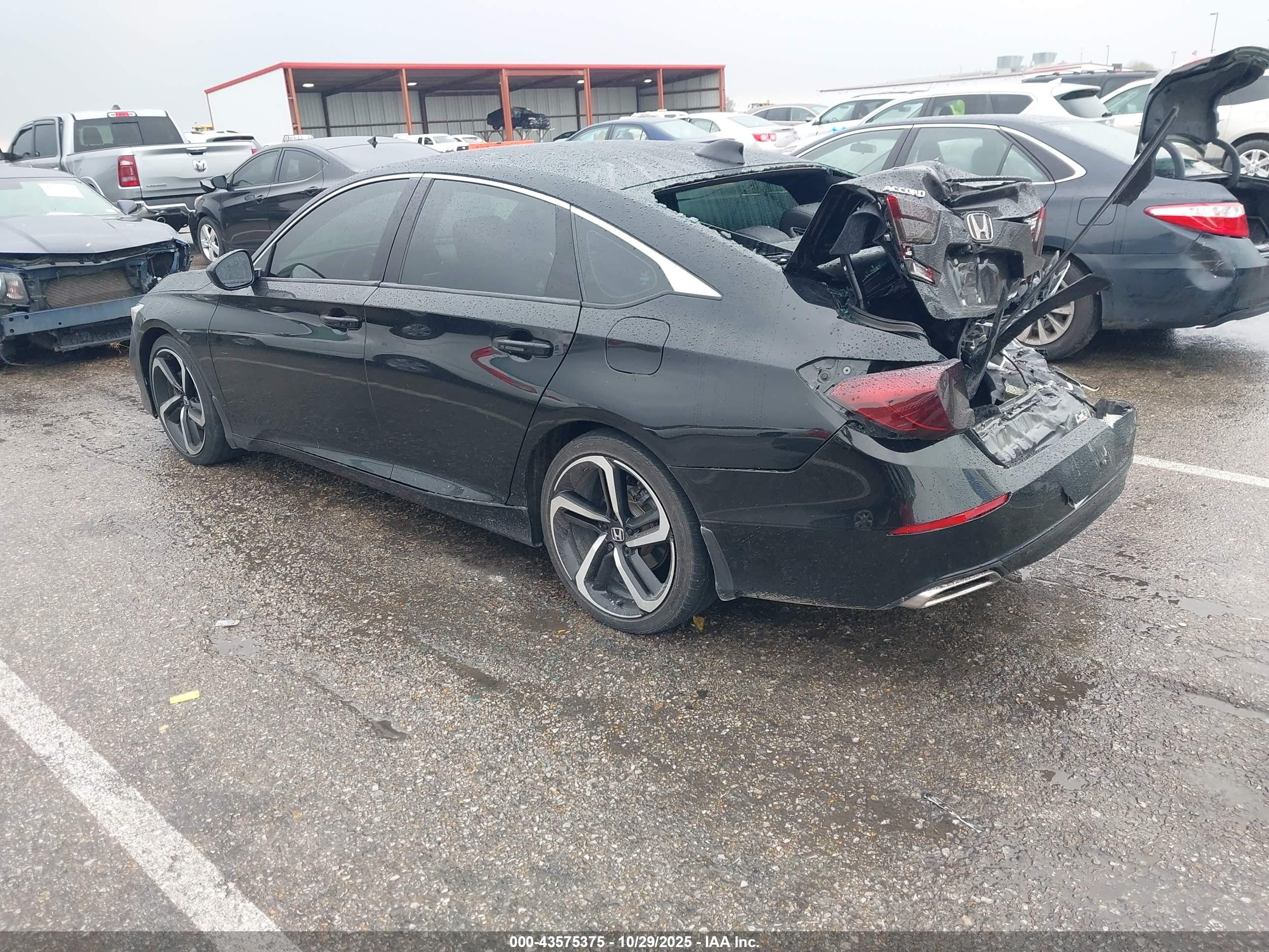 HONDA ACCORD image 3
