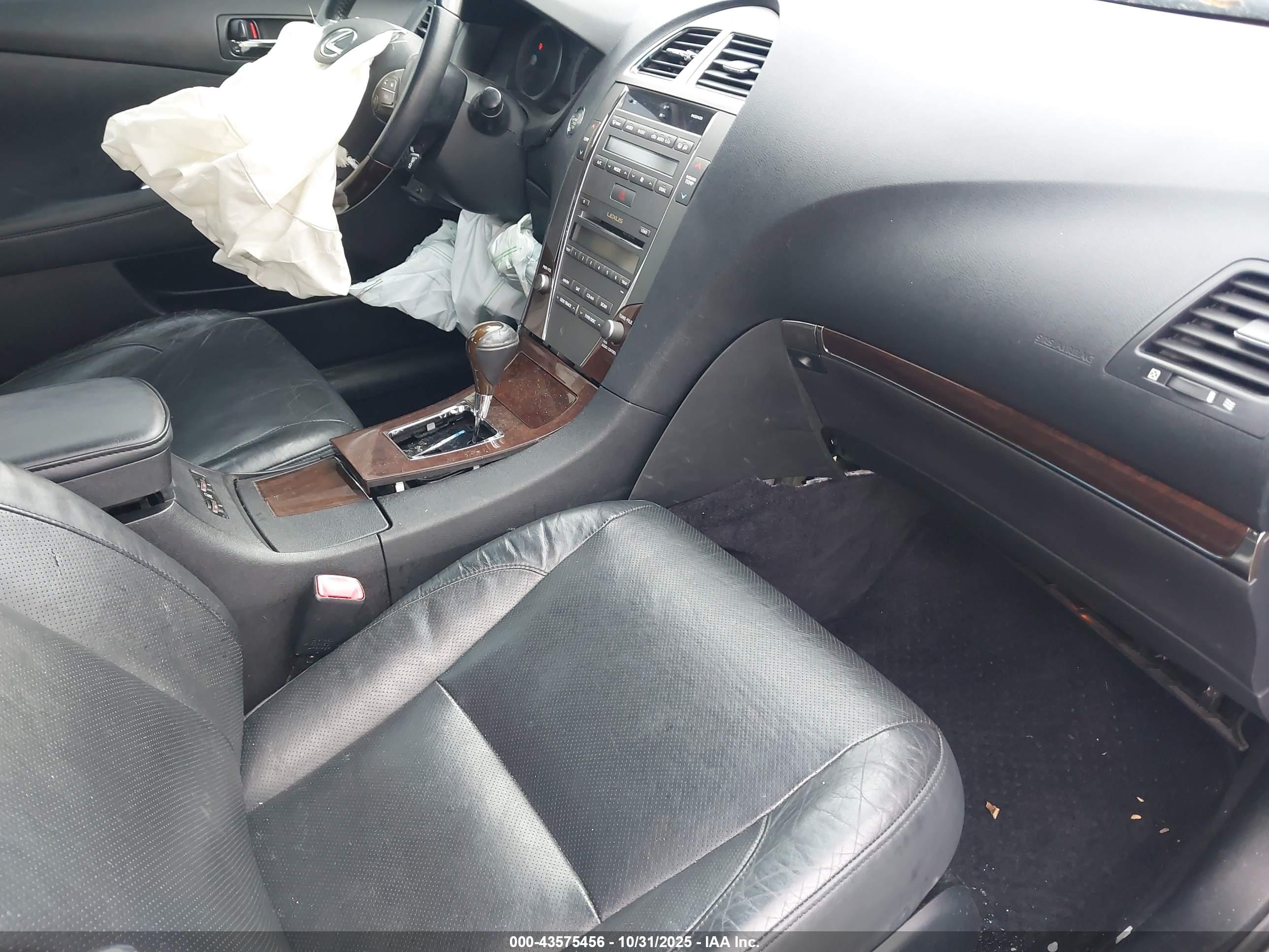 LEXUS ES image 5