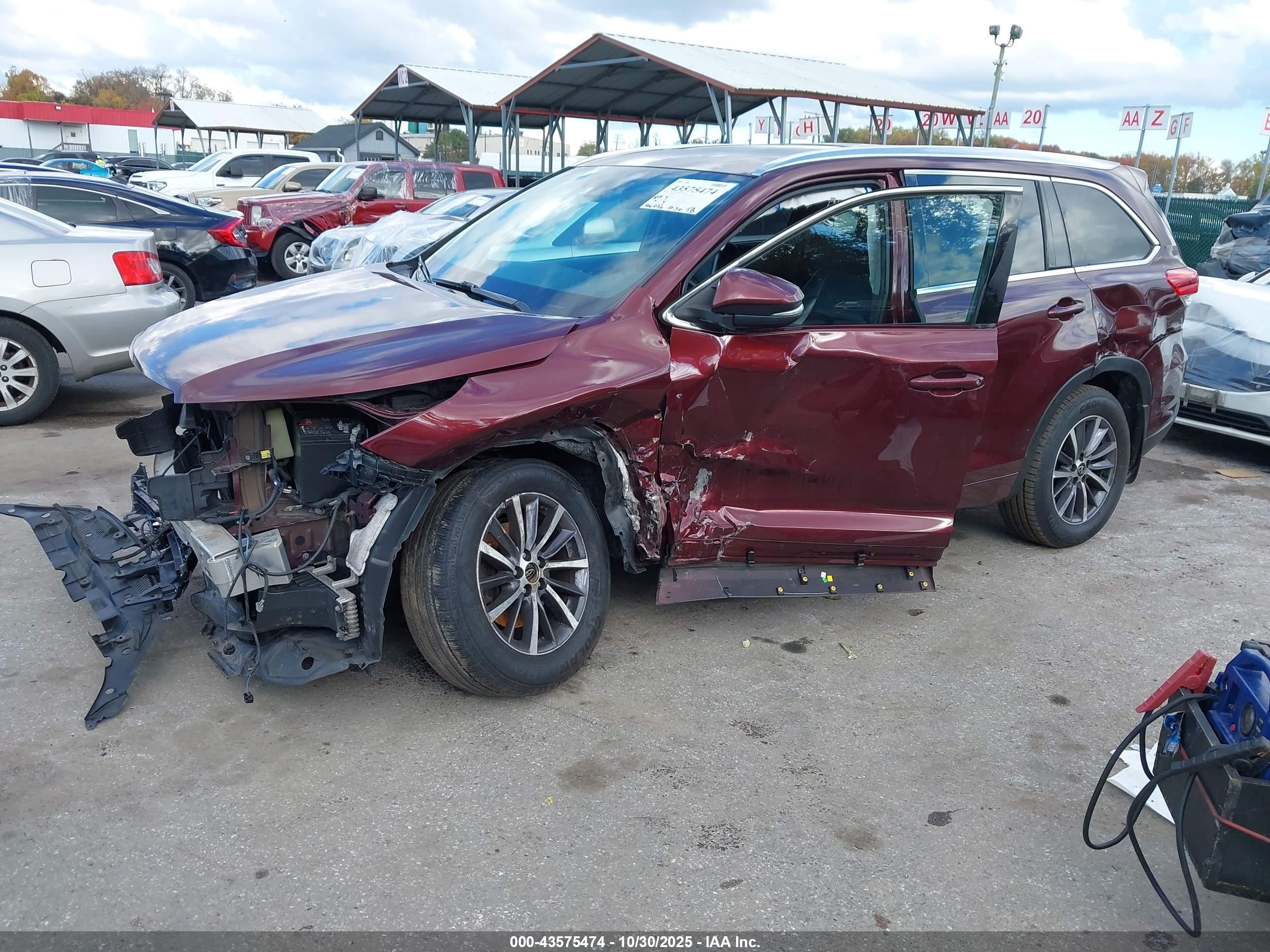 TOYOTA HIGHLANDER image 2