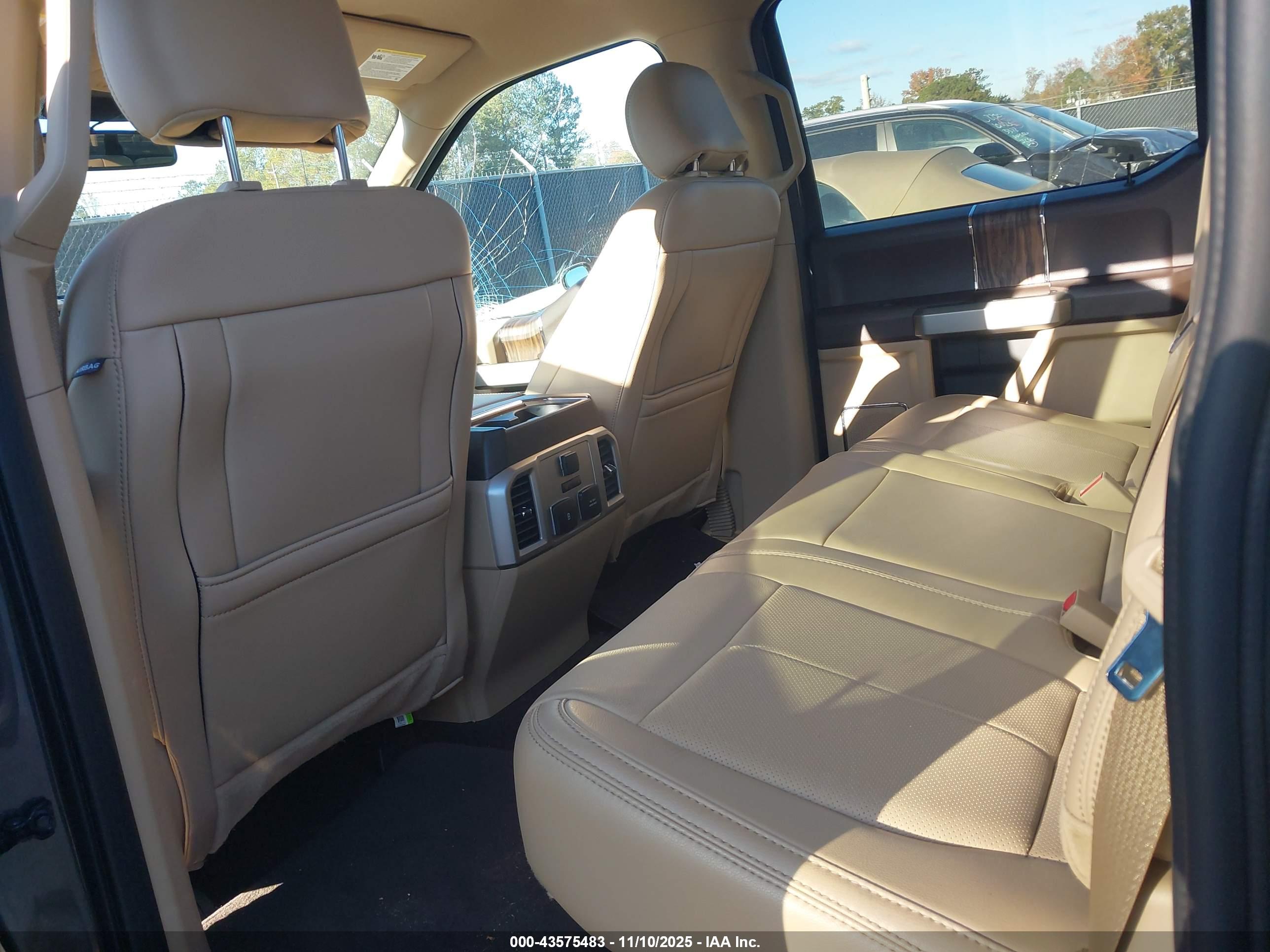 FORD F-150 image 8