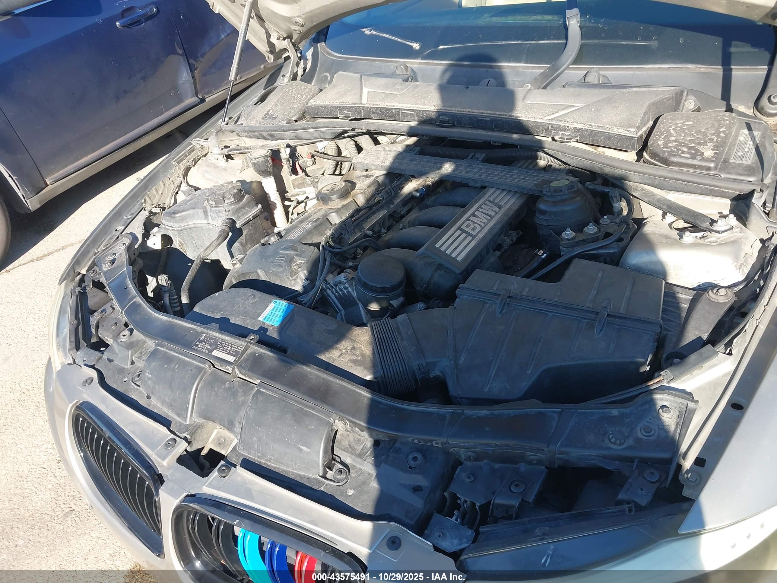 BMW 328I image 10