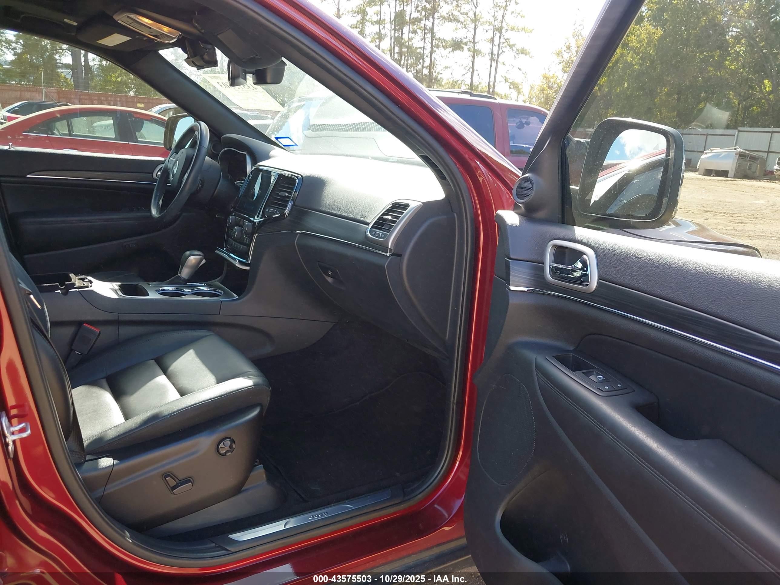 JEEP GRAND image 5